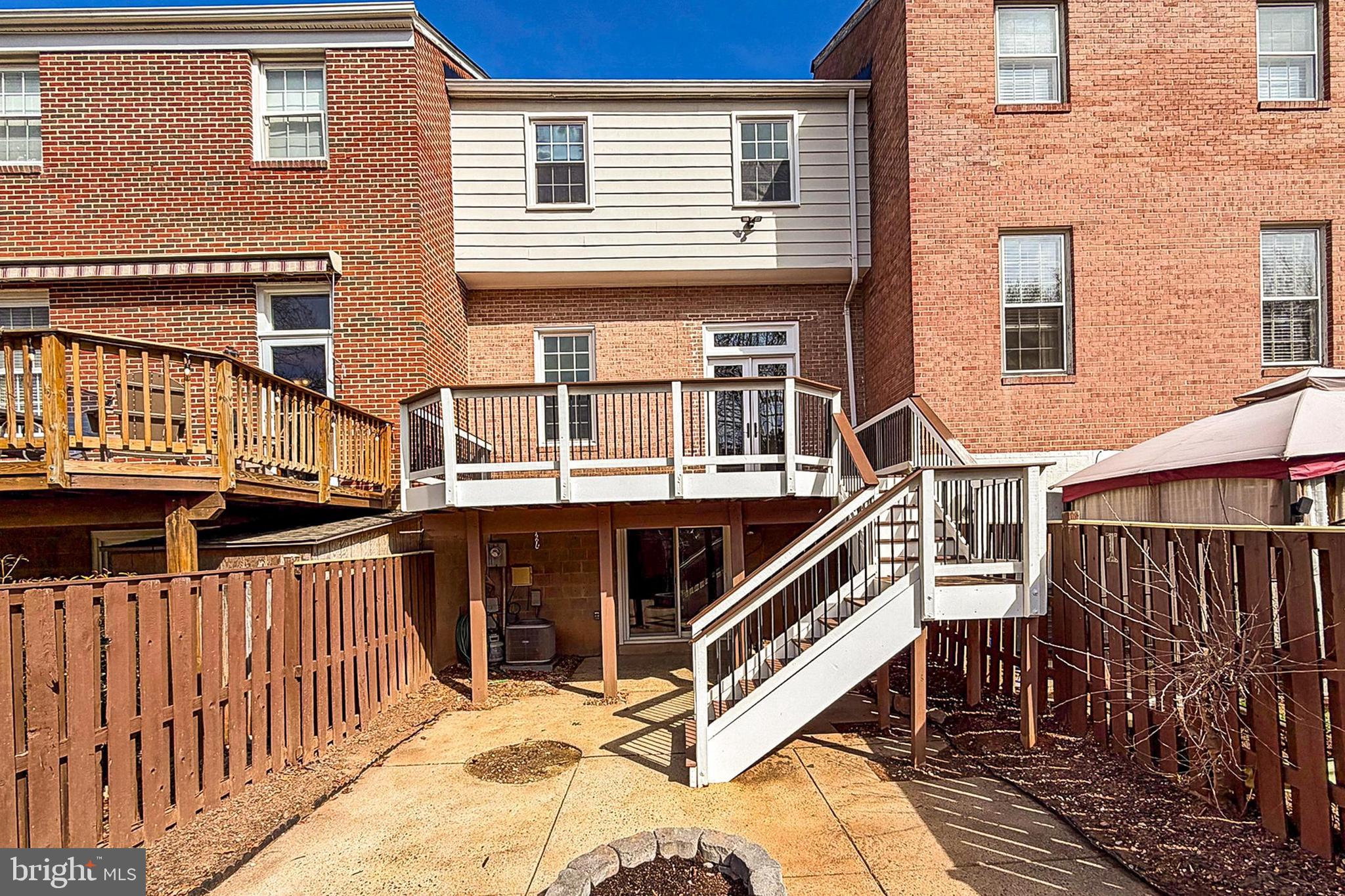 LAKE BRADDOCK - Residential