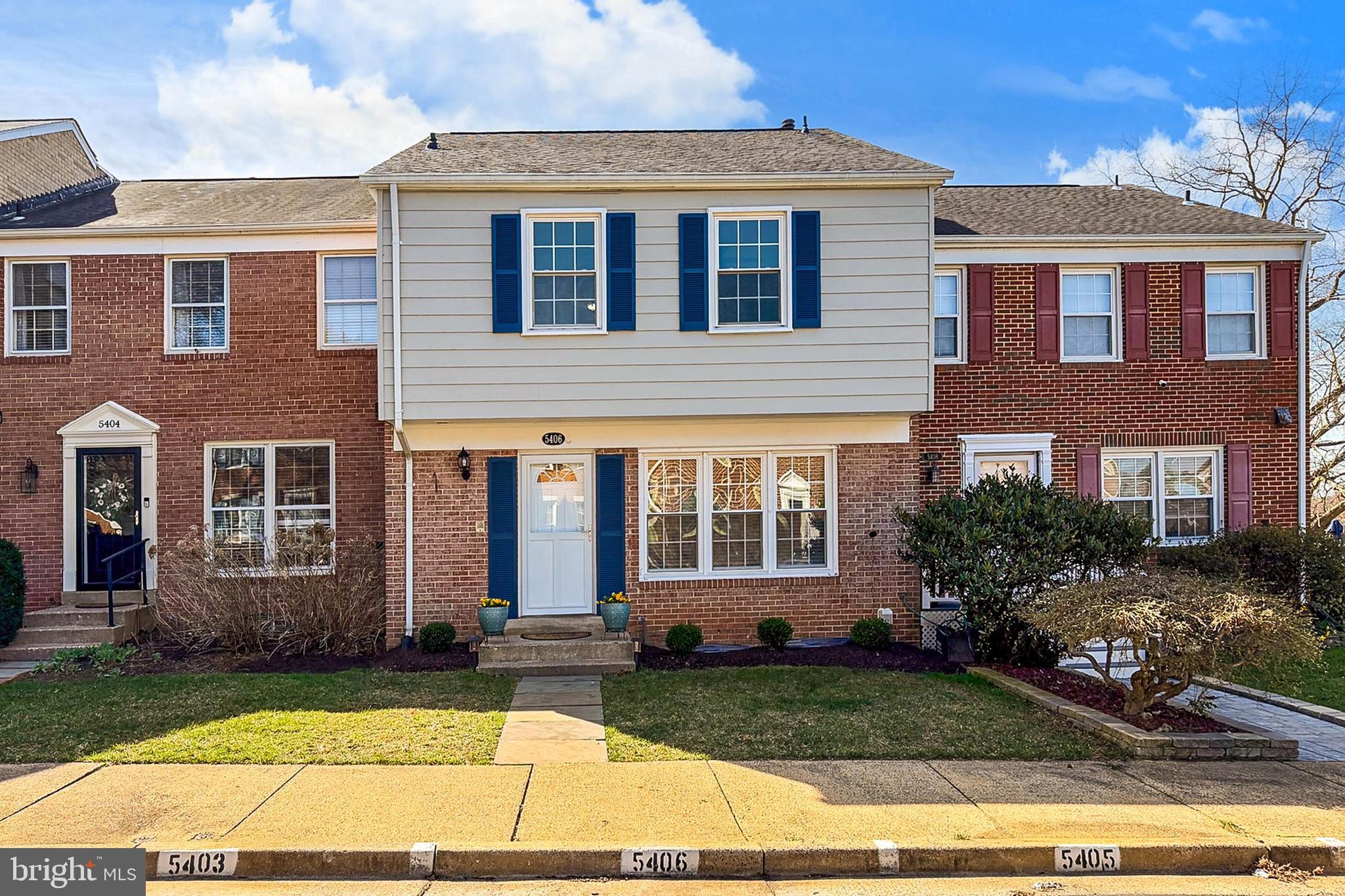 LAKE BRADDOCK - Residential