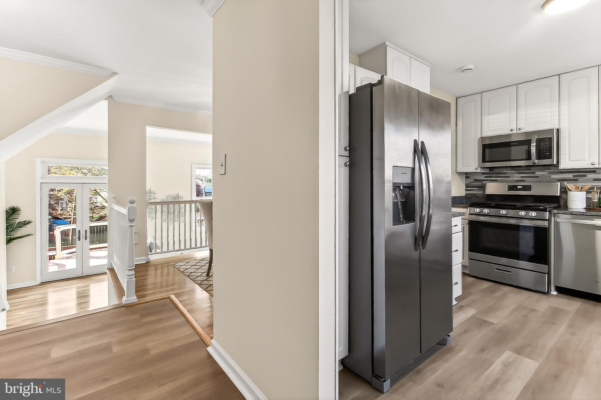 LAKE BRADDOCK - Residential