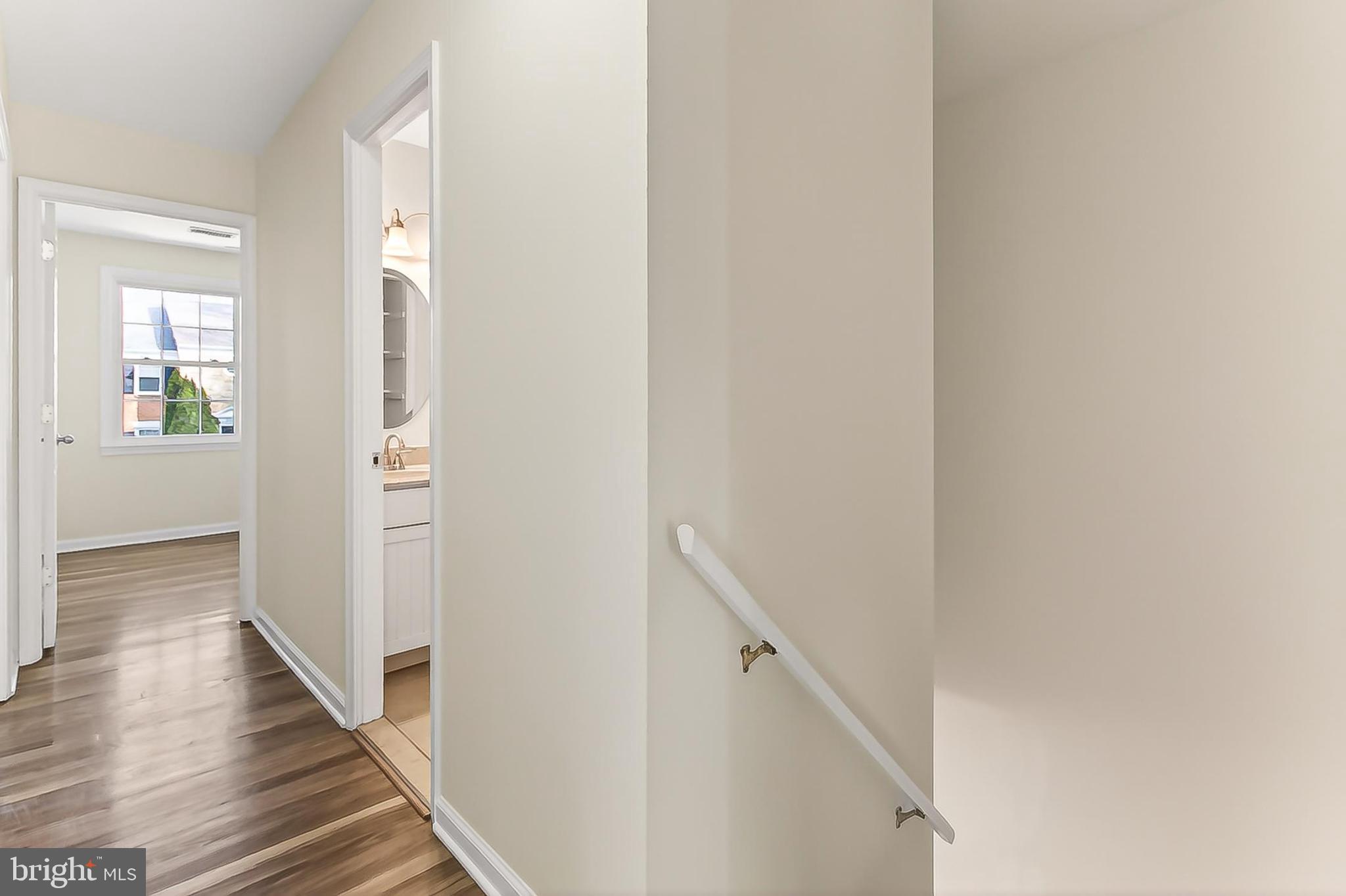 LAKE BRADDOCK - Residential