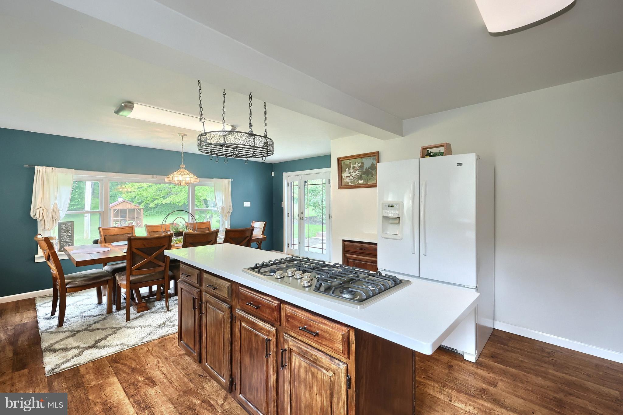 WINDSOR - Residential