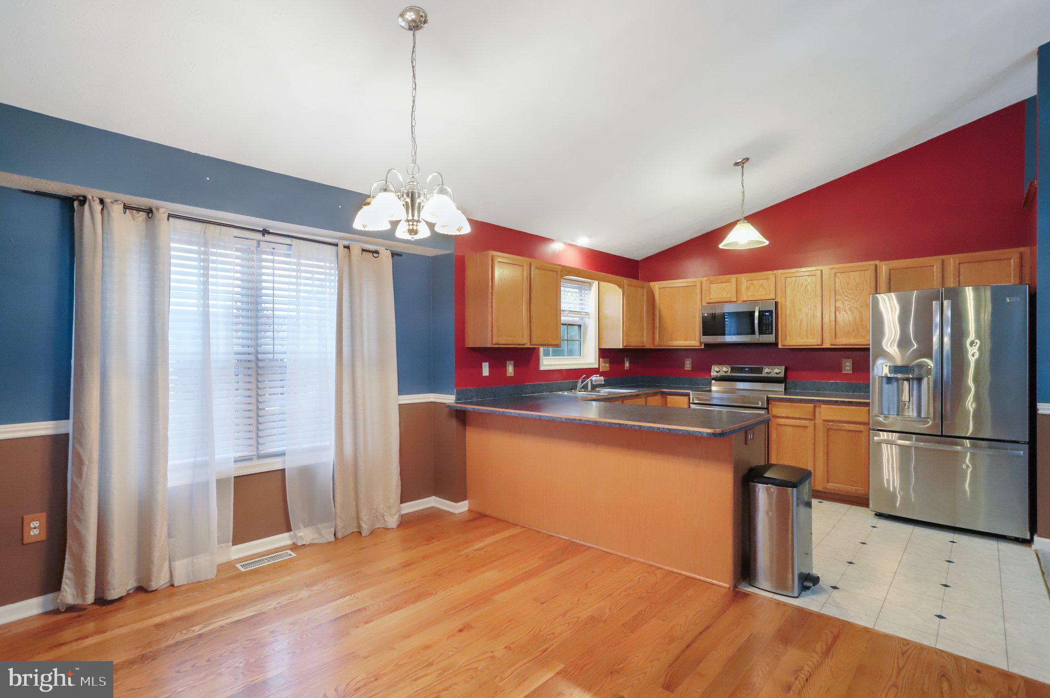 RIDGEFIELD - Residential