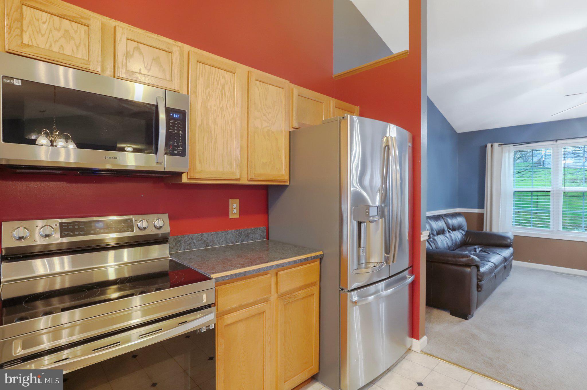 RIDGEFIELD - Residential