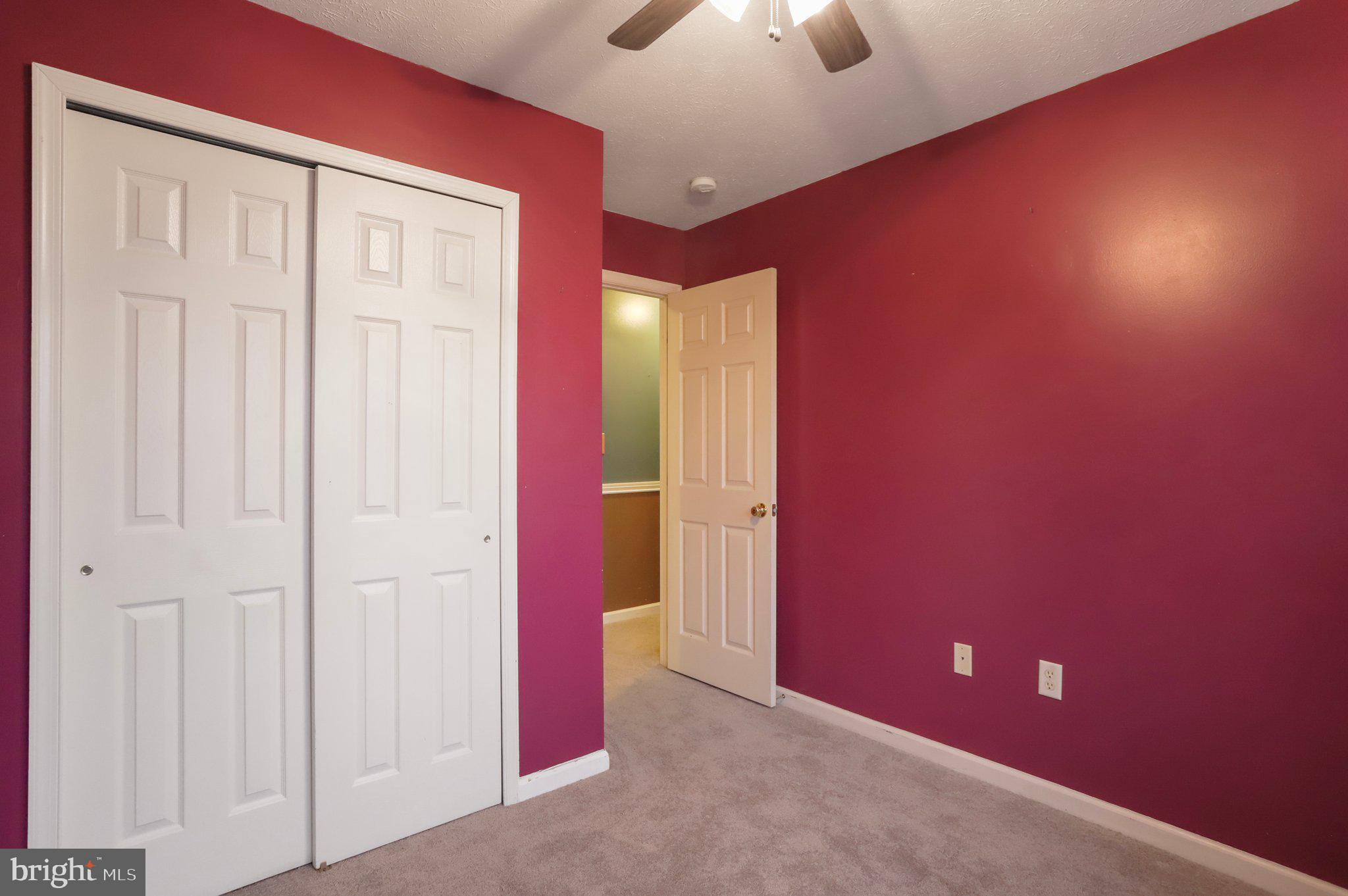 RIDGEFIELD - Residential