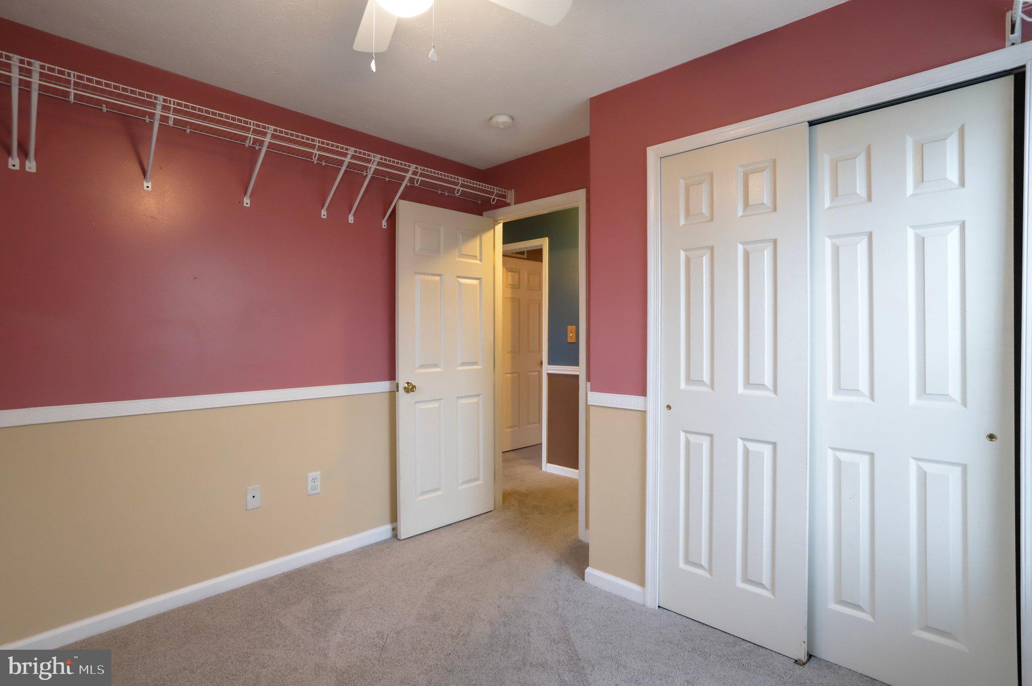 RIDGEFIELD - Residential