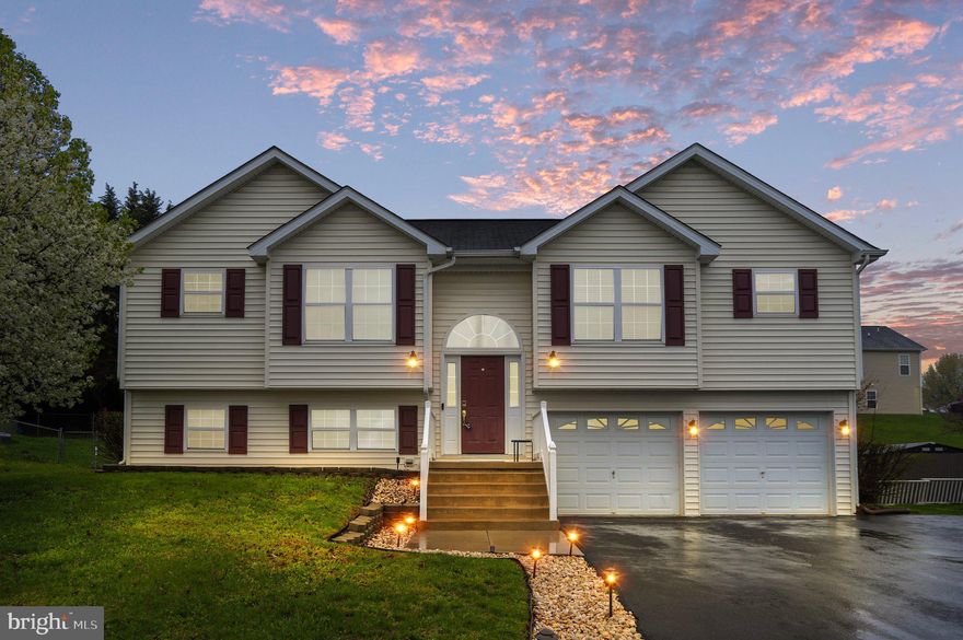 Highest and Best offer due April 7, 2024, 6:30 PM.   
This remarkable split-level home in the Ridgefield Subdivision boasts a harmonious combination of spaciousness, comfort, and convenience. Here's a detailed overview of its features:

Location: Situated in the Ridgefield Subdivision, this home benefits from a prime location close to Interstate 81, facilitating easy commuting. Additionally, its proximity to the hospital, various dining establishments, and shopping centers ensures that all essential amenities are within easy reach.

Layout: The open floor plan encompasses a living room, kitchen, and dining room, fostering a sense of connectivity and spaciousness.

Bedrooms: Three bedrooms located on the top level offer ample accommodation space for family members or guests. The inclusion of two full bathrooms on this level enhances convenience and accessibility.

Finished Basement: The fully finished basement adds significant living space to the home. It features a living room, bonus room (with versatile potential uses such as a home office, gym, or playroom), a full bathroom, and a laundry room, enhancing flexibility and functionality.

Outdoor Living: A large deck extends the living space outdoors, providing an ideal area for entertaining or relaxation with family and friends.

Parking: An oversized 2-car garage provides ample space for vehicle parking and storage, ensuring convenience and protection for your vehicles. Additional parking in the driveway caters to guests or extra vehicles, further enhancing convenience.

Overall Appeal: With its well-designed layout, abundant amenities, and convenient location, this home offers a comfortable and functional living space, making it an ideal choice for those seeking a residence in the Ridgefield Subdivision.