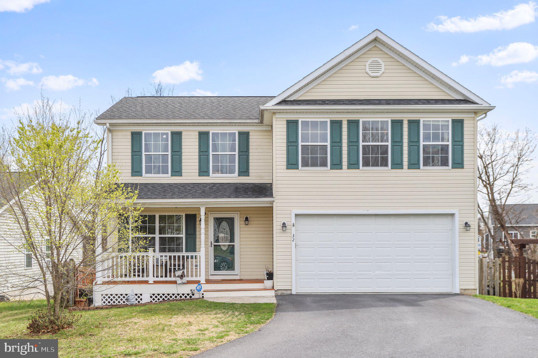 GREEN MEADOWS - Residential