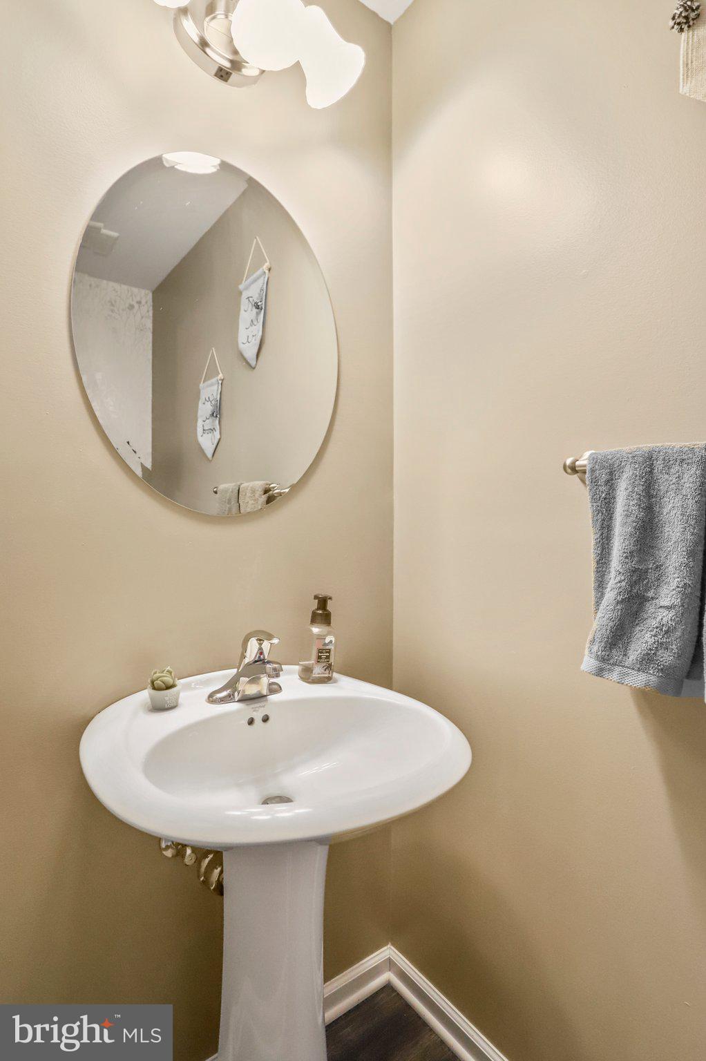 GREEN MEADOWS - Residential