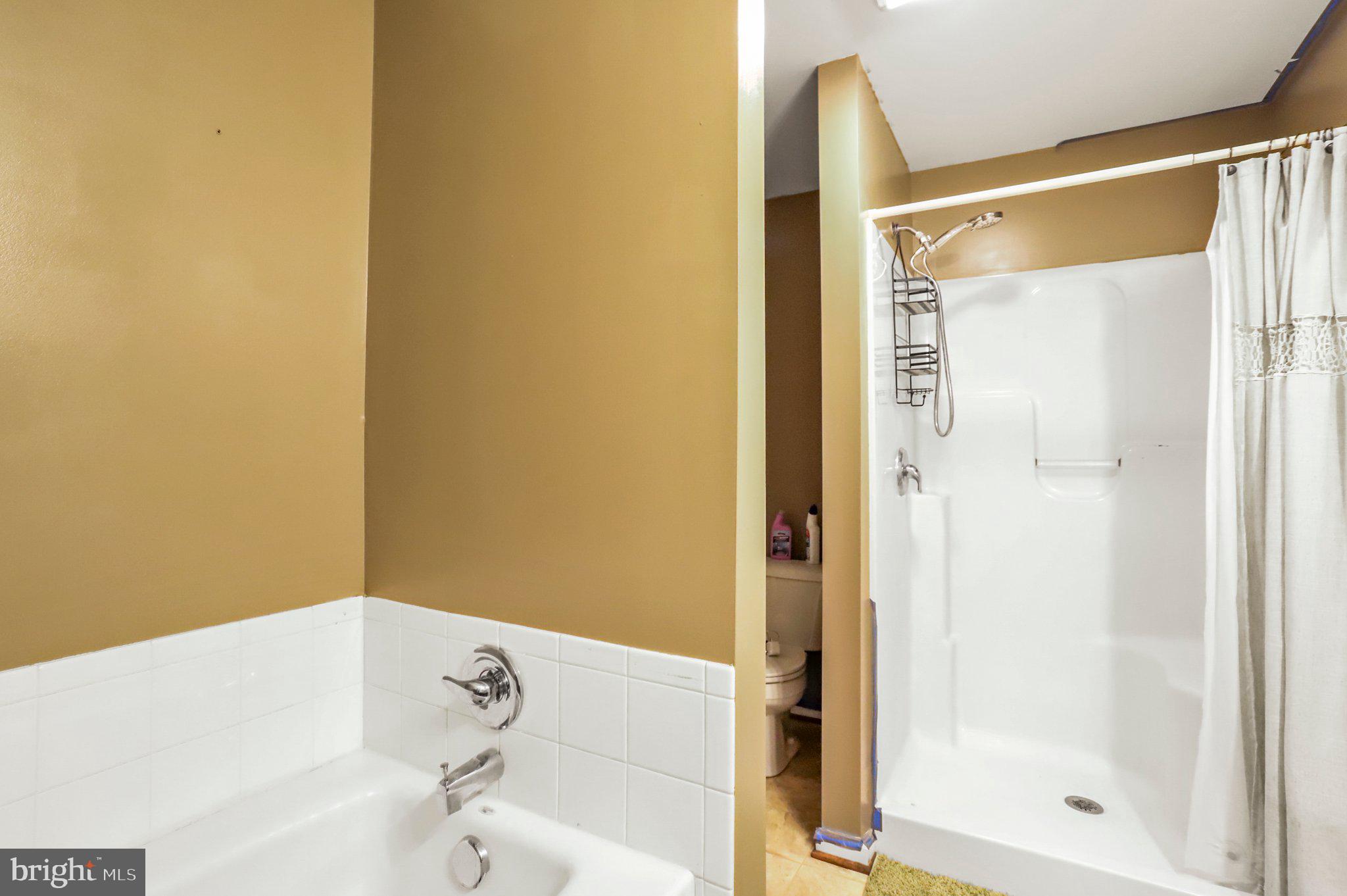 GREEN MEADOWS - Residential