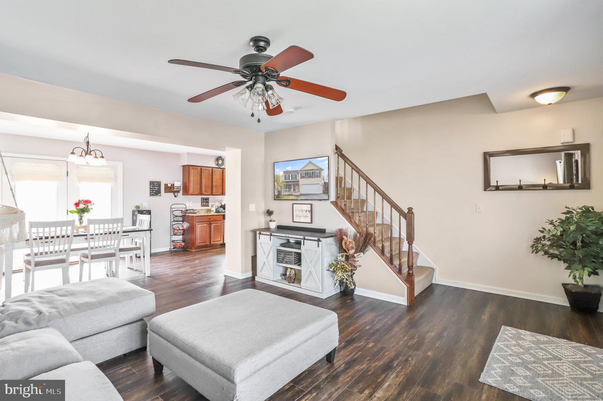 GREEN MEADOWS - Residential