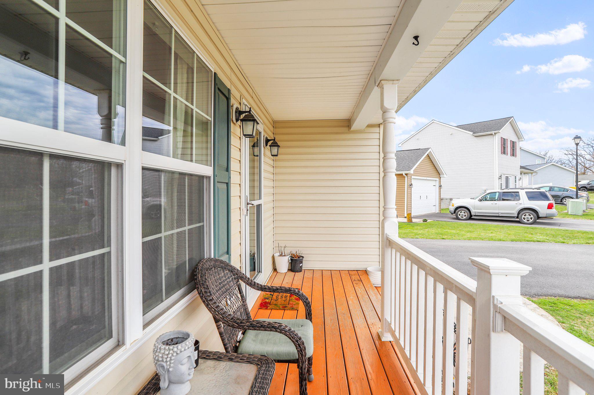 GREEN MEADOWS - Residential