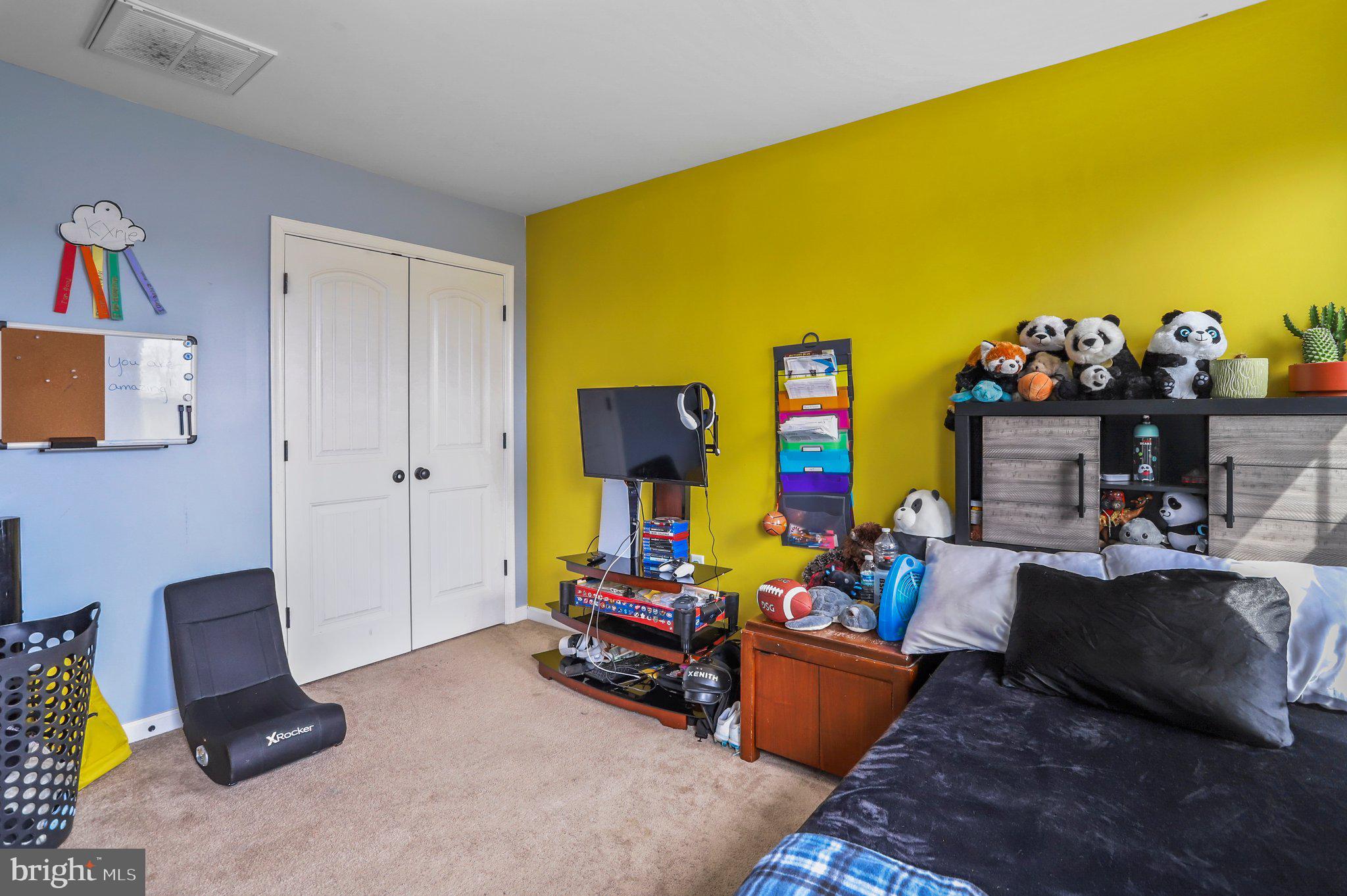 GREEN MEADOWS - Residential