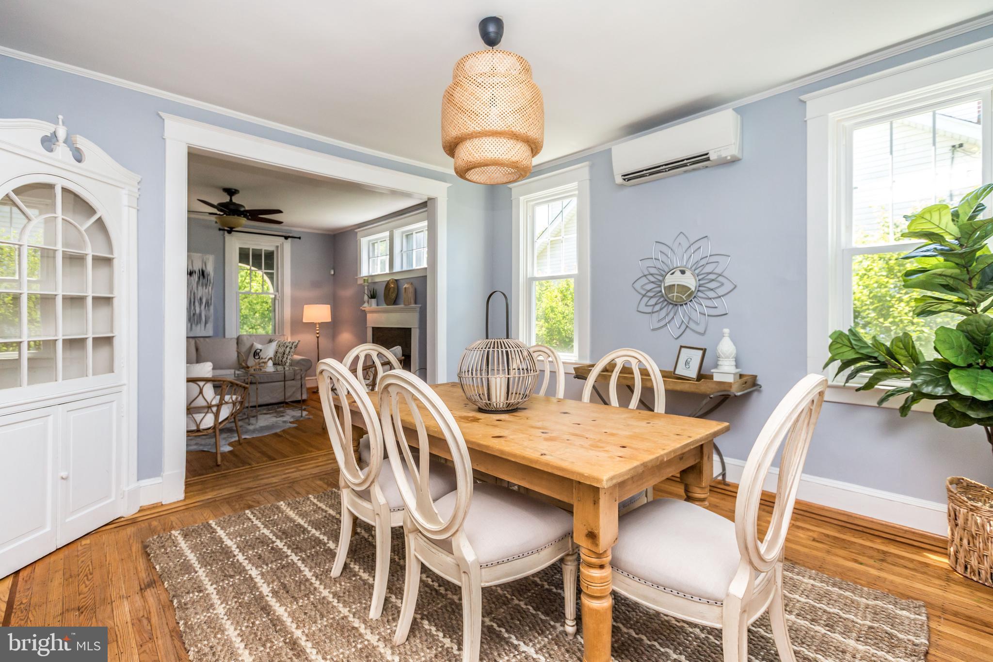 RADNOR WINSTON - Residential