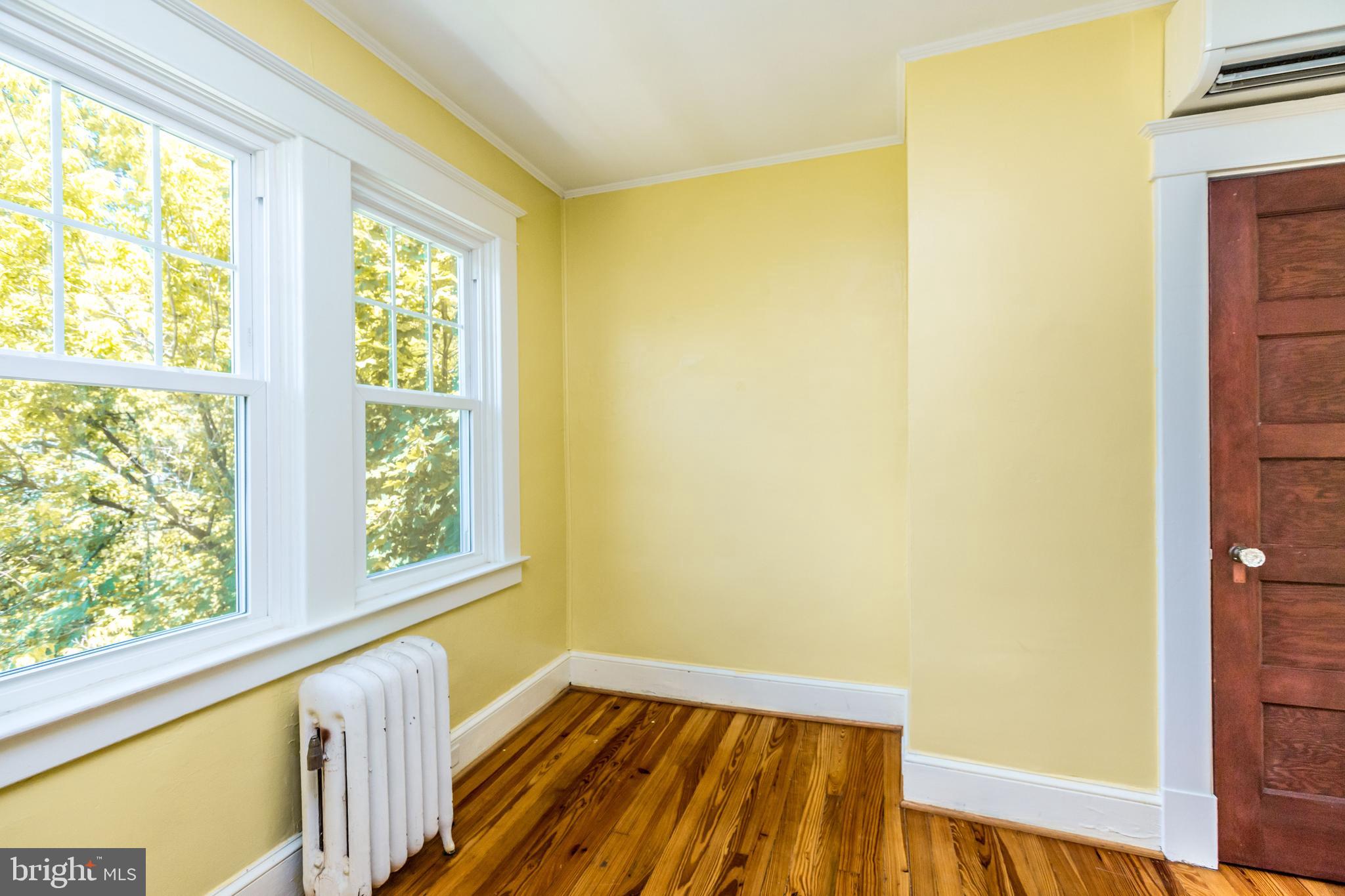 RADNOR WINSTON - Residential