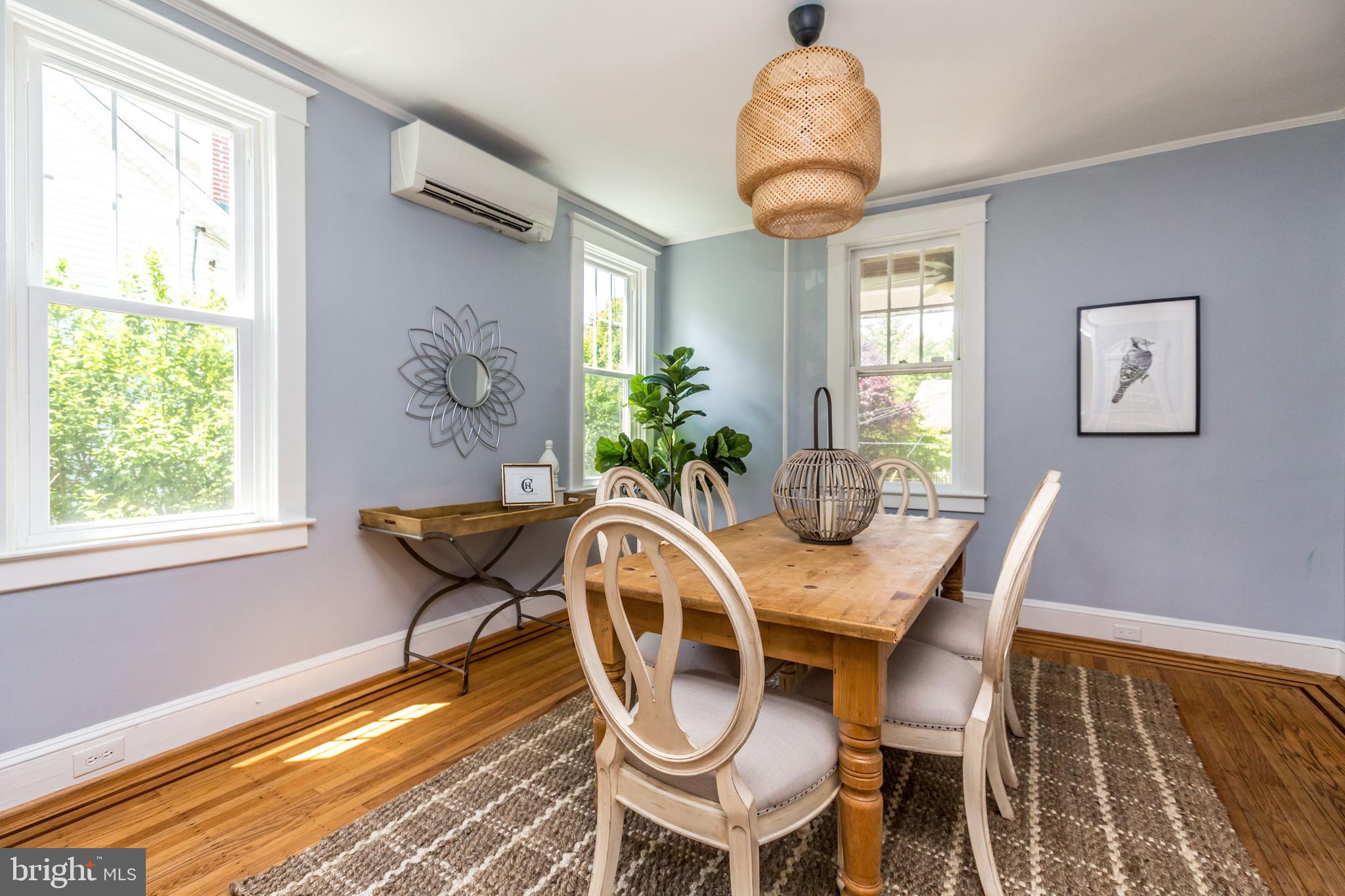 RADNOR WINSTON - Residential