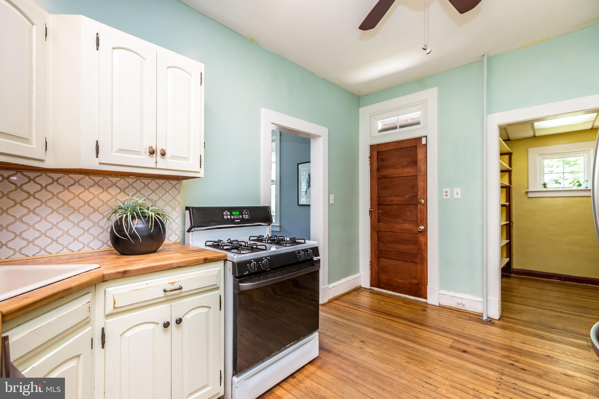 RADNOR WINSTON - Residential