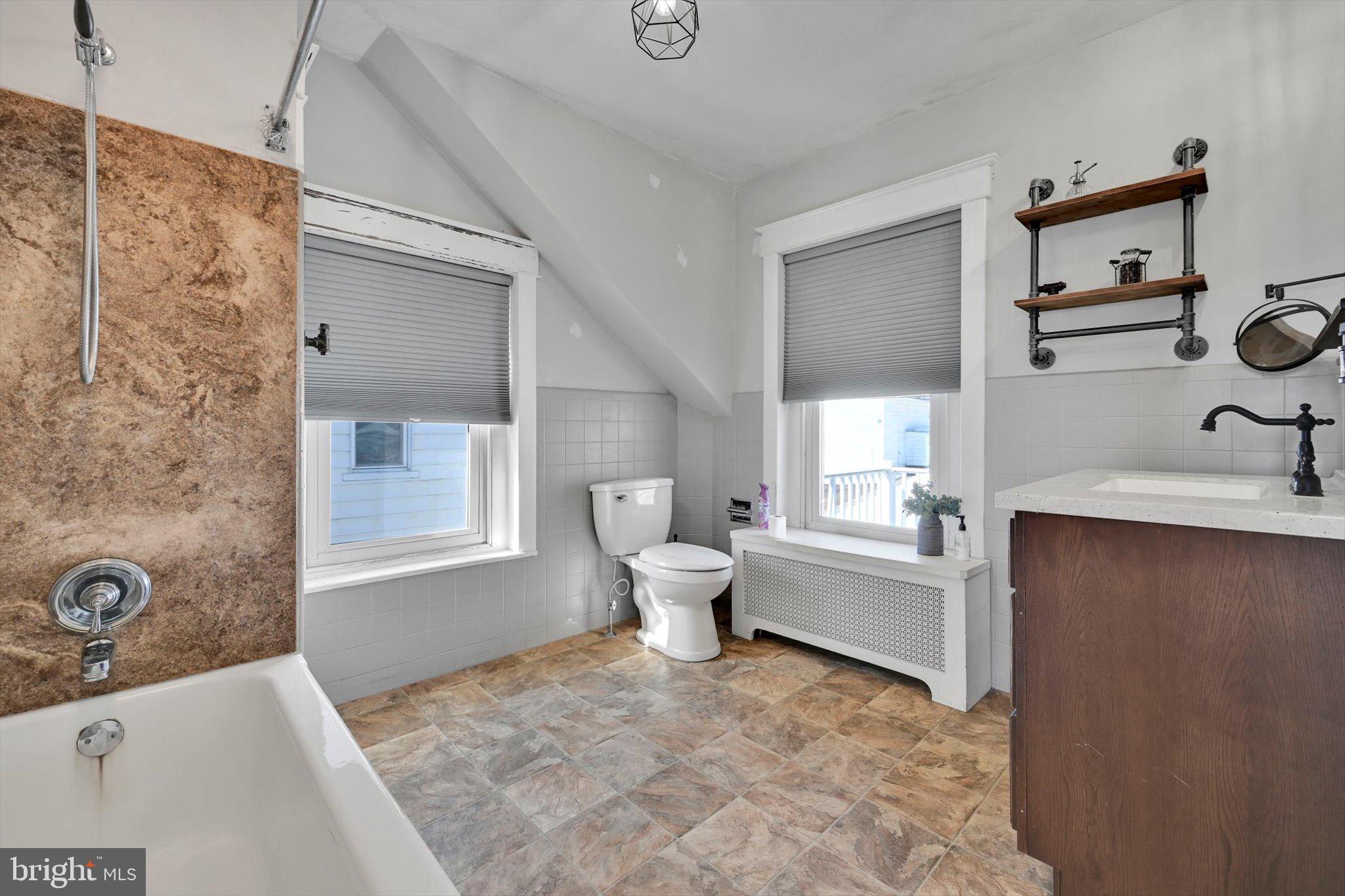 LEESPORT GARDENS - Residential