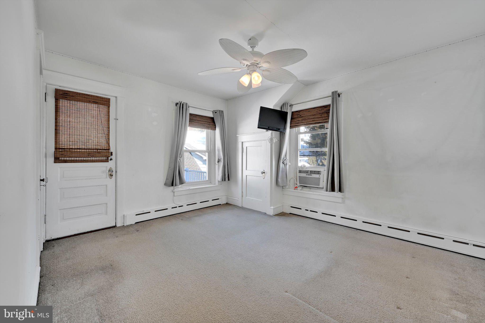 LEESPORT GARDENS - Residential