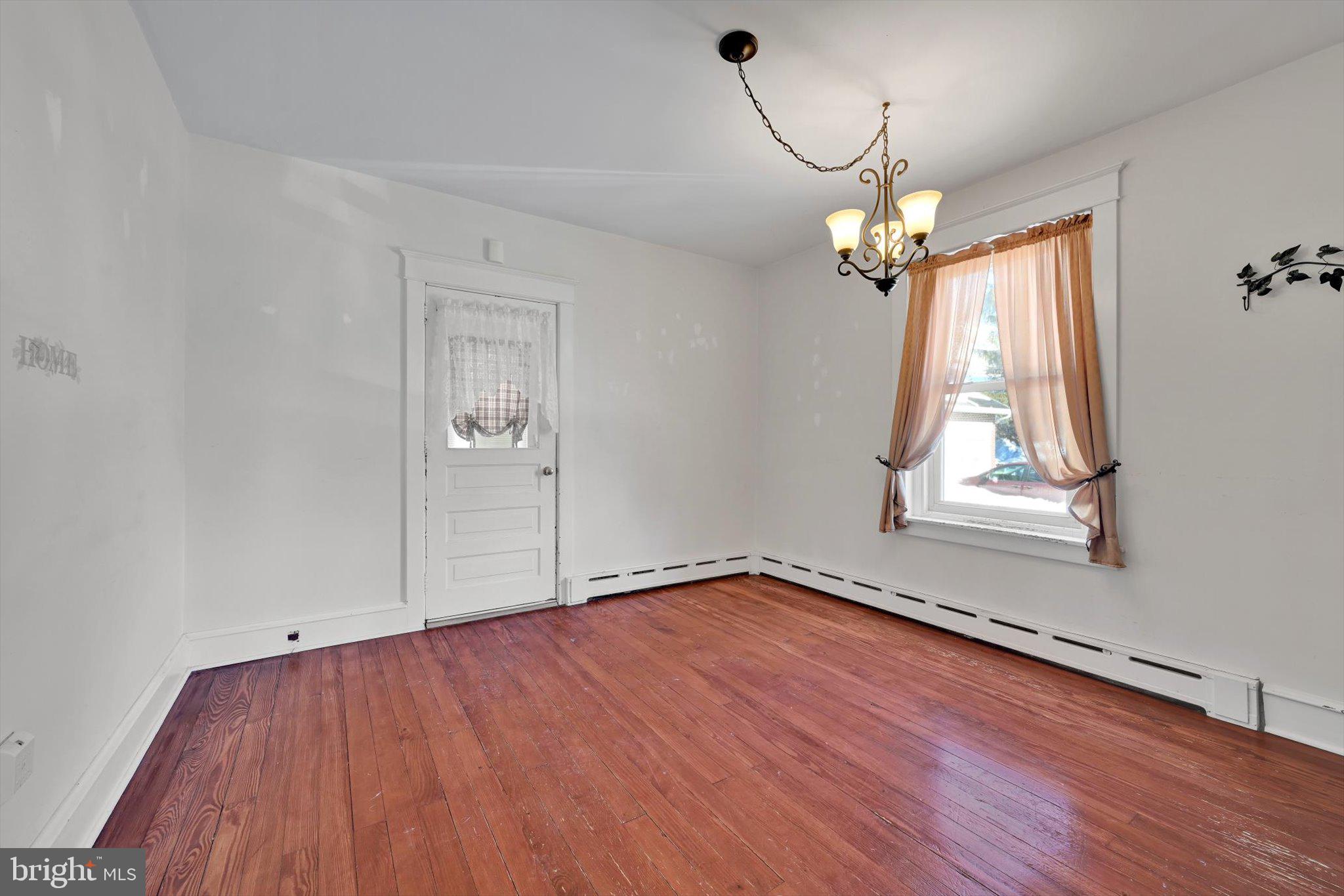 LEESPORT GARDENS - Residential