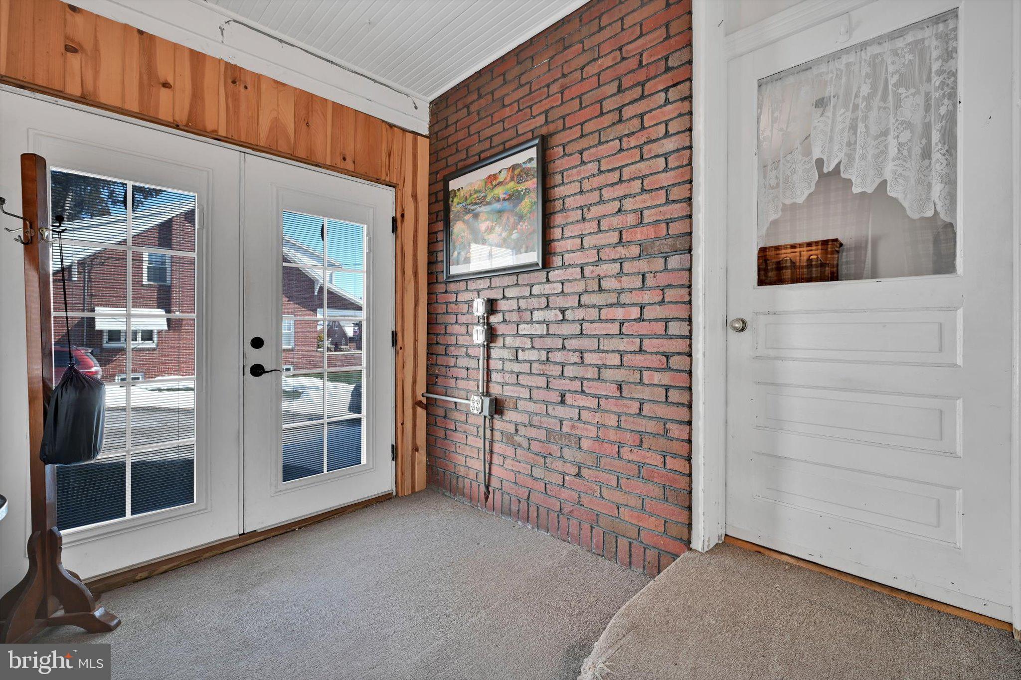 LEESPORT GARDENS - Residential