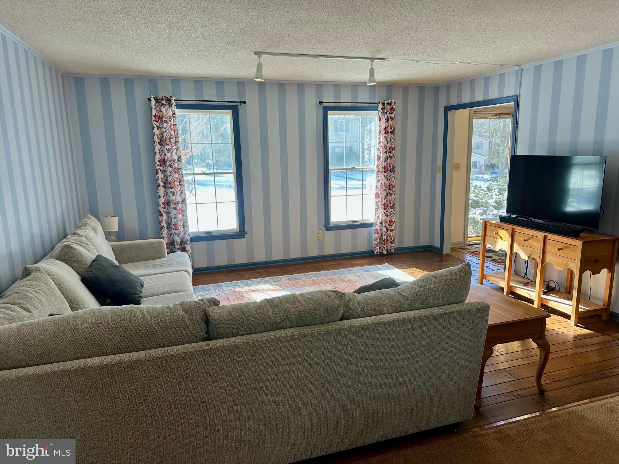 PARK FOREST VILLAGE - Residential