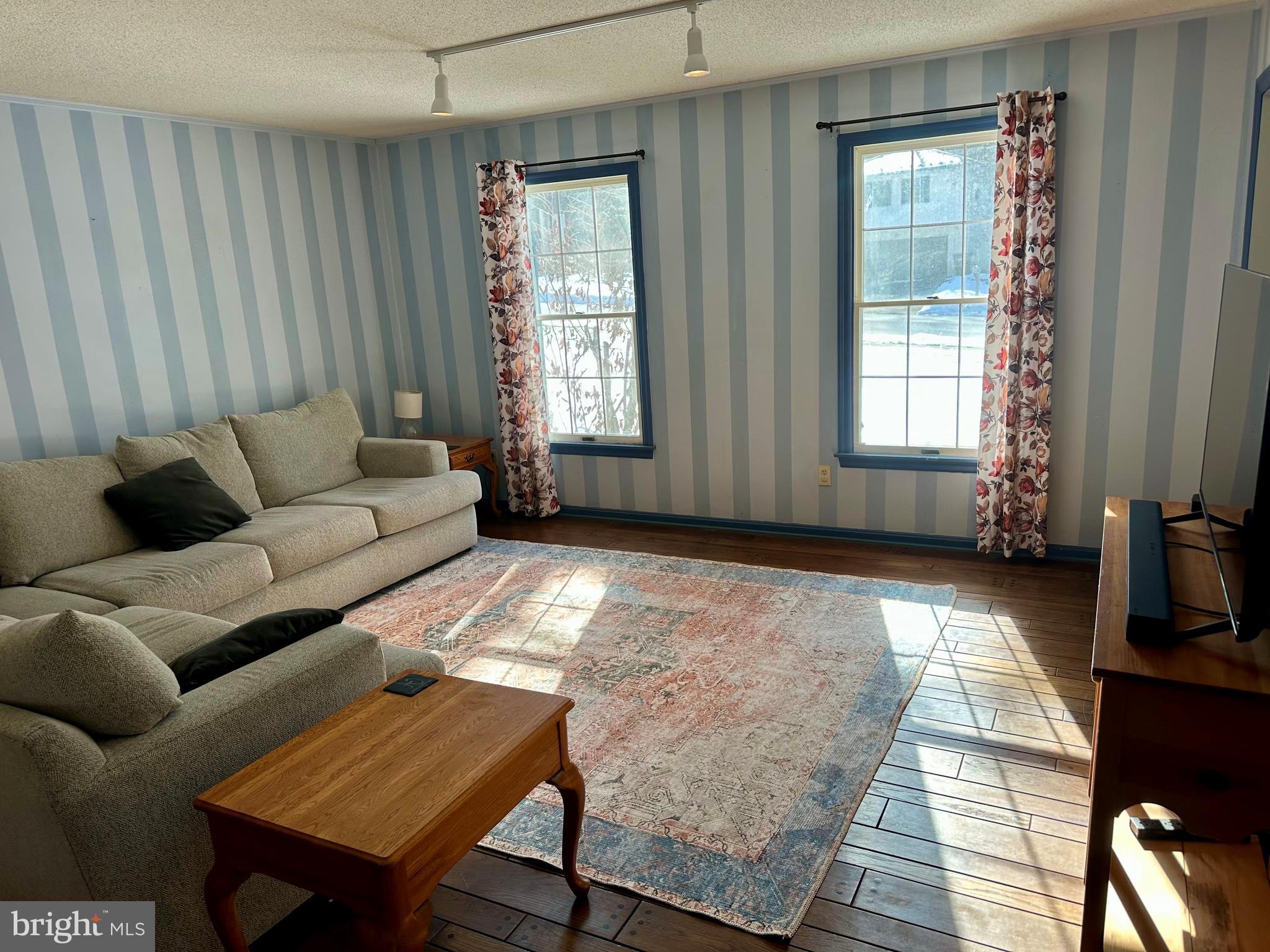 PARK FOREST VILLAGE - Residential