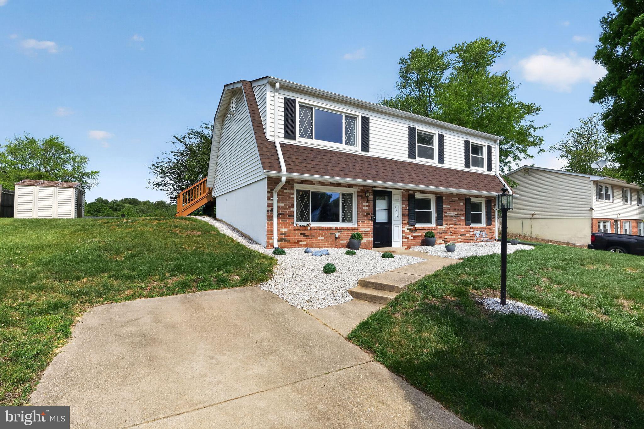 4328 CANYONVIEW DRIVE