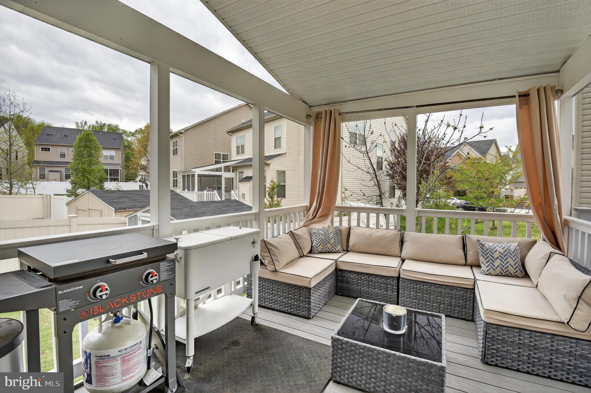 WOODMORE TOWNE CENTRE - Residential