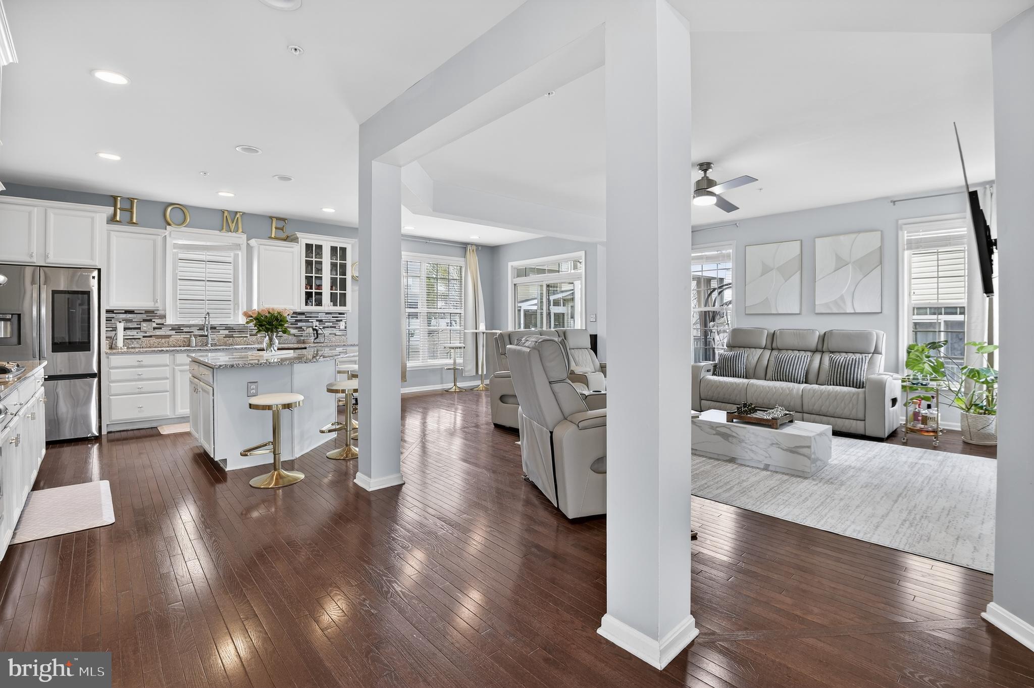 WOODMORE TOWNE CENTRE - Residential