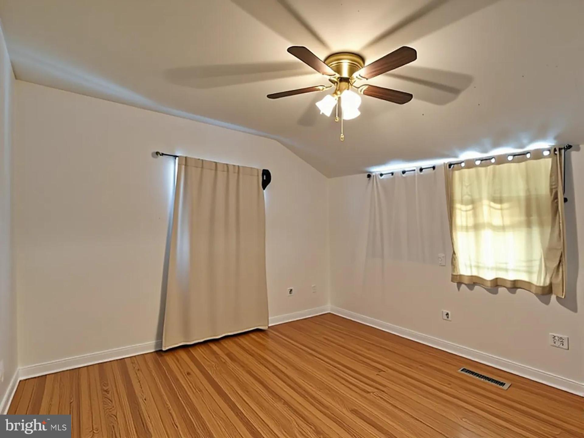 LANHARDT - Residential