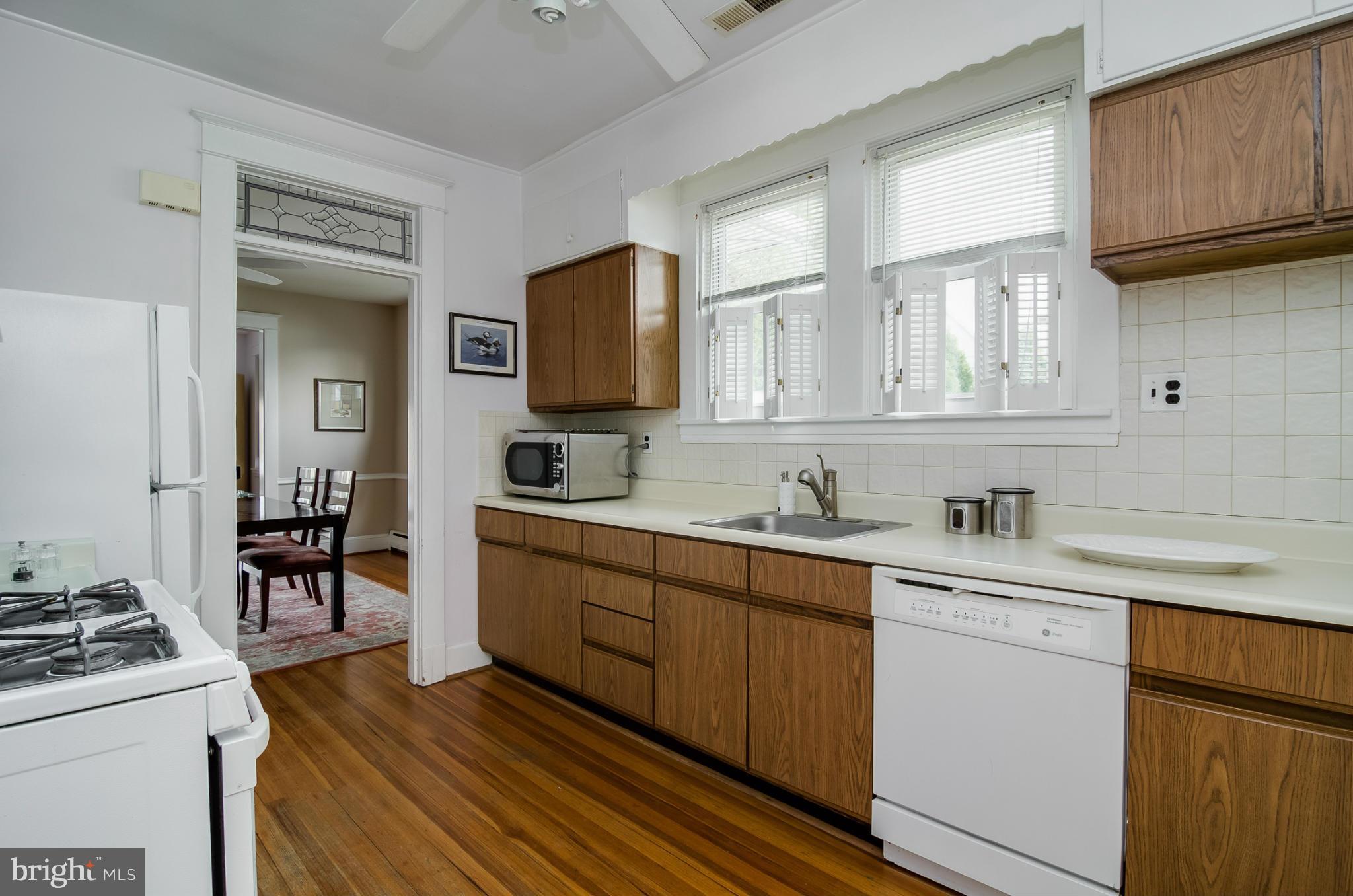 MURRAY HILL - Residential