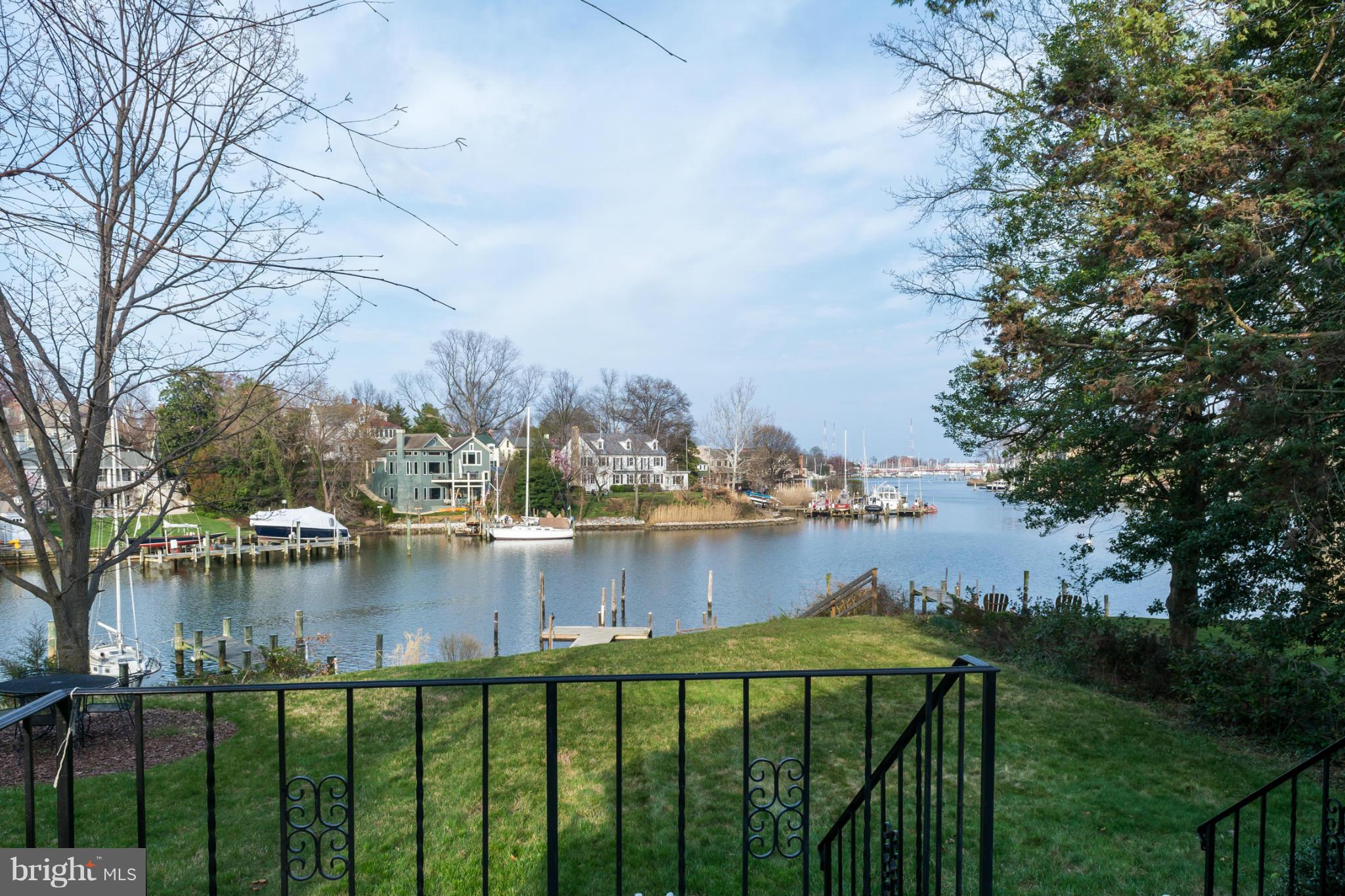 MURRAY HILL - Residential