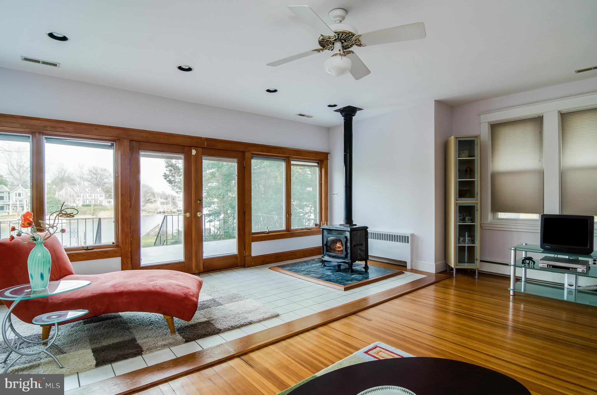 MURRAY HILL - Residential