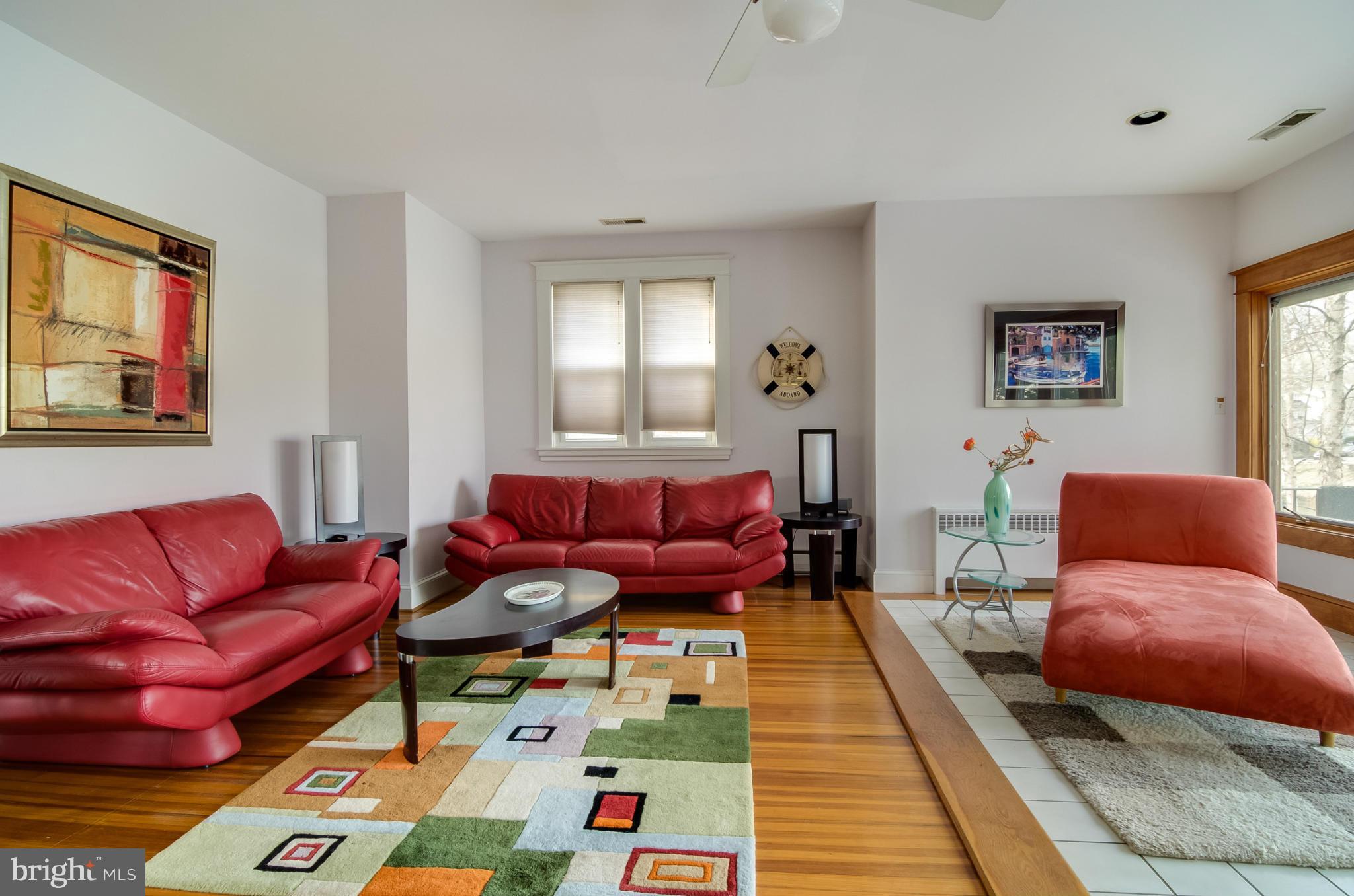 MURRAY HILL - Residential