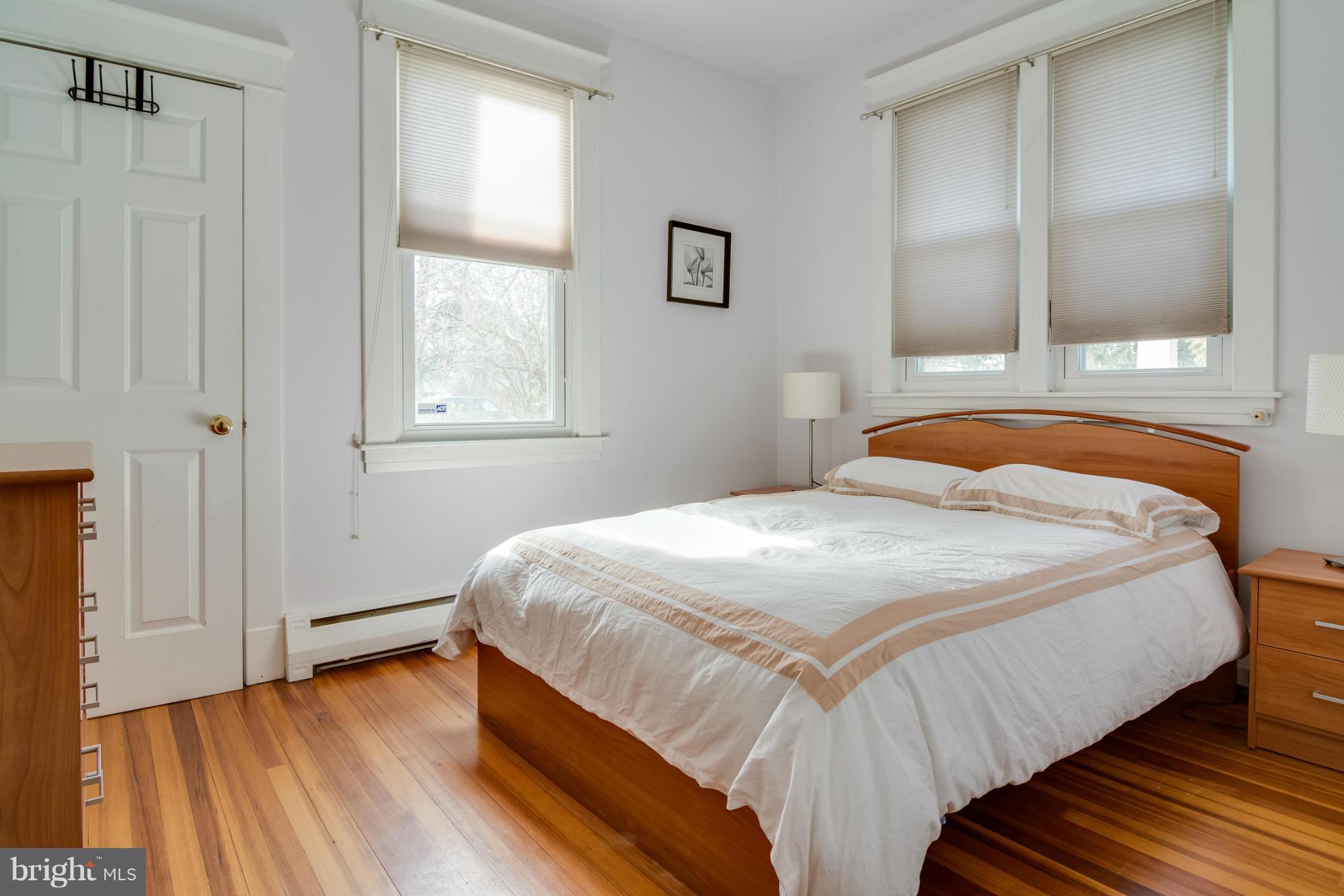 MURRAY HILL - Residential