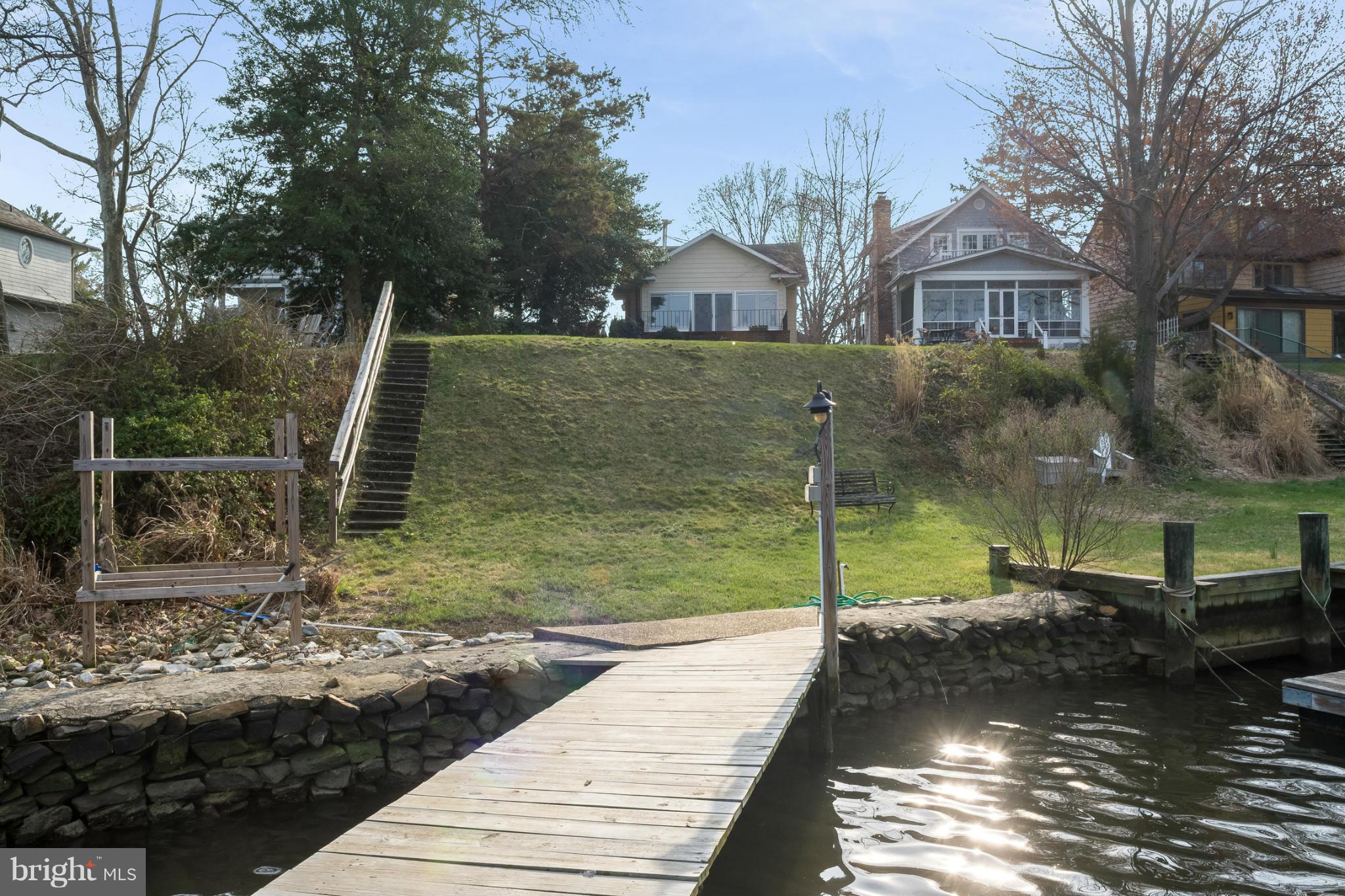 MURRAY HILL - Residential