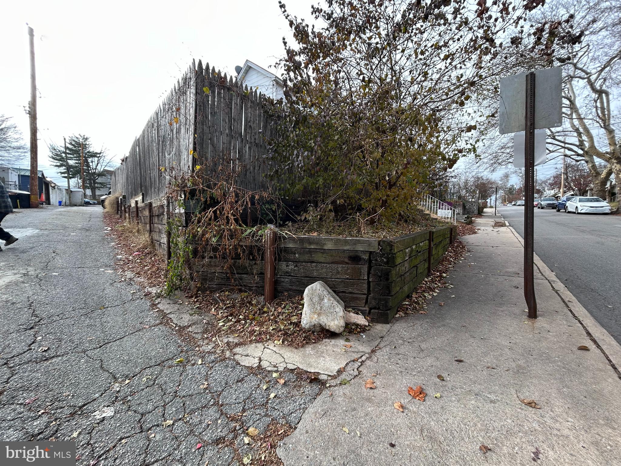 HIGHLAND PARK - Residential