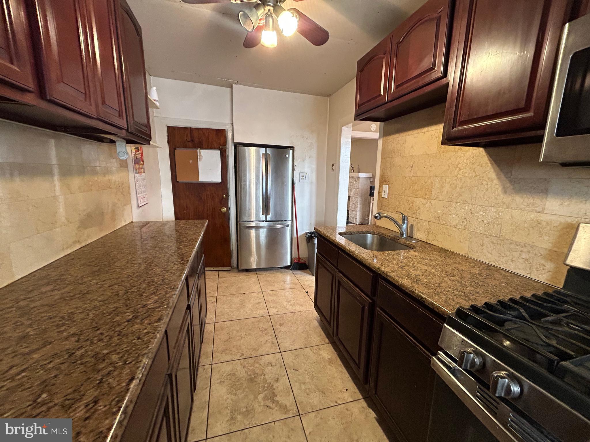 HIGHLAND PARK - Residential