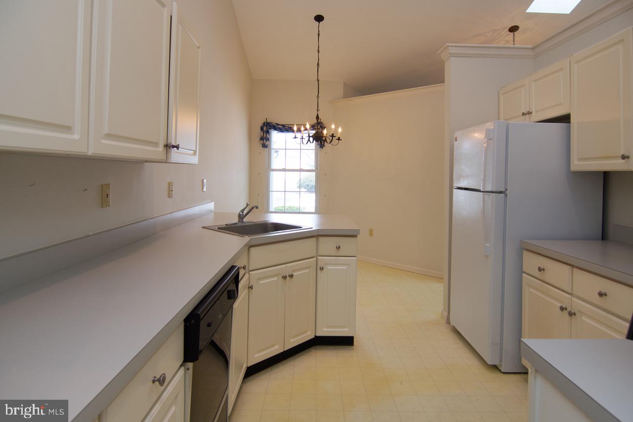 SPRING RIDGE - Residential