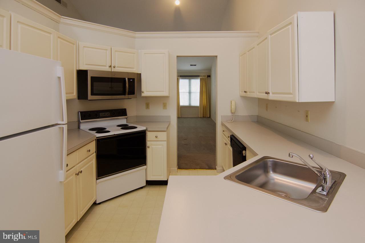 SPRING RIDGE - Residential