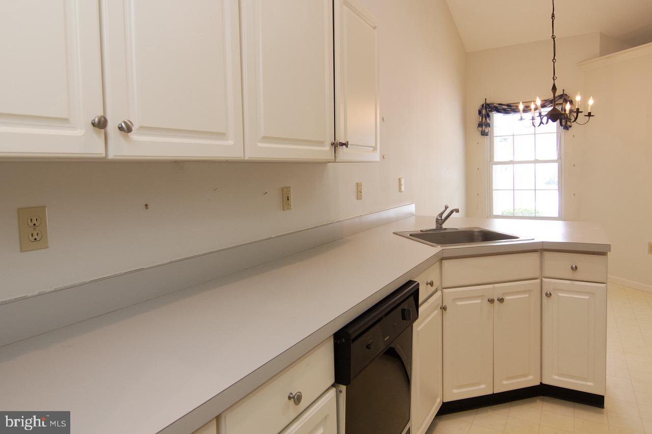 SPRING RIDGE - Residential