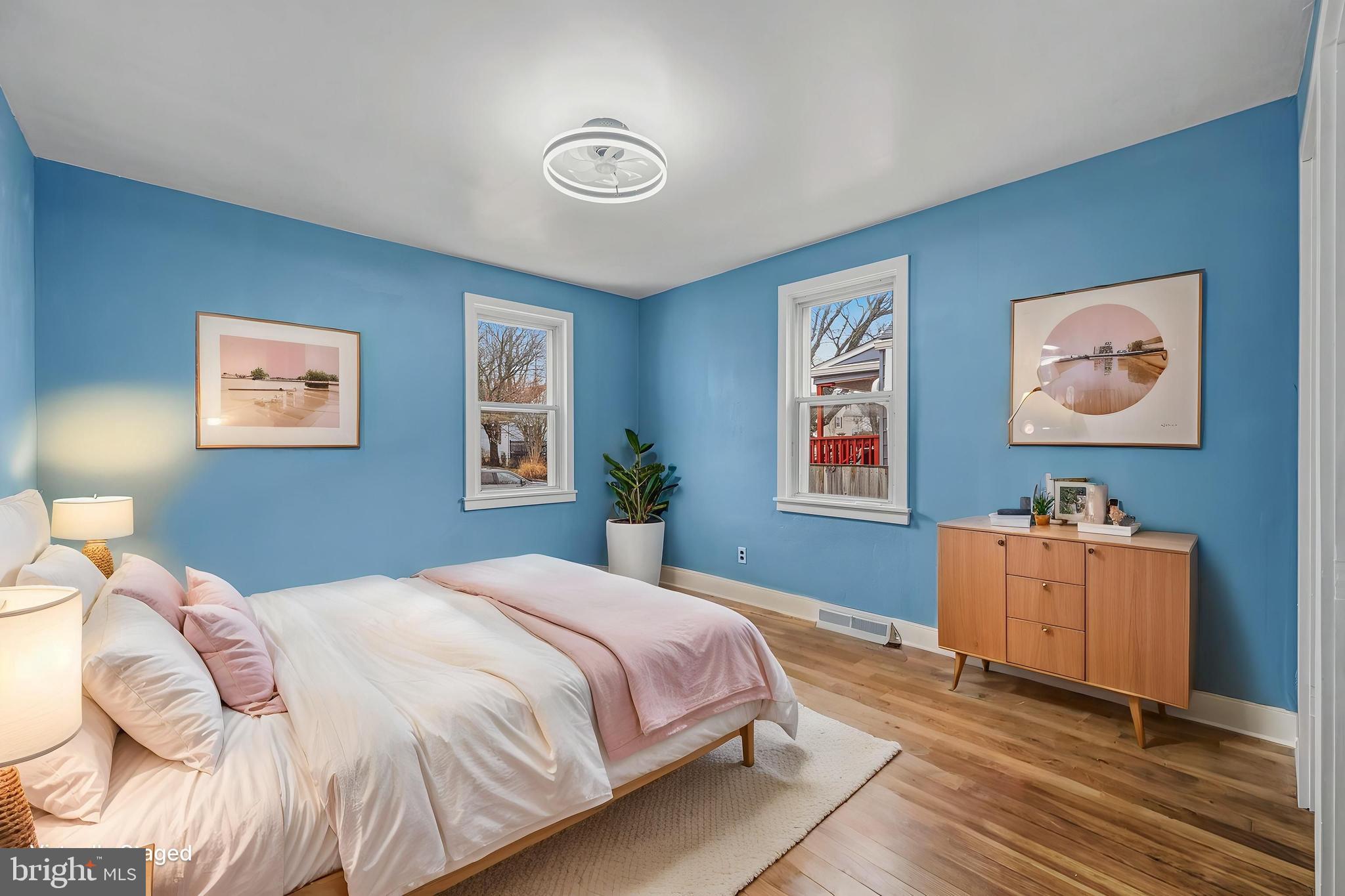 PARKVILLE - Residential