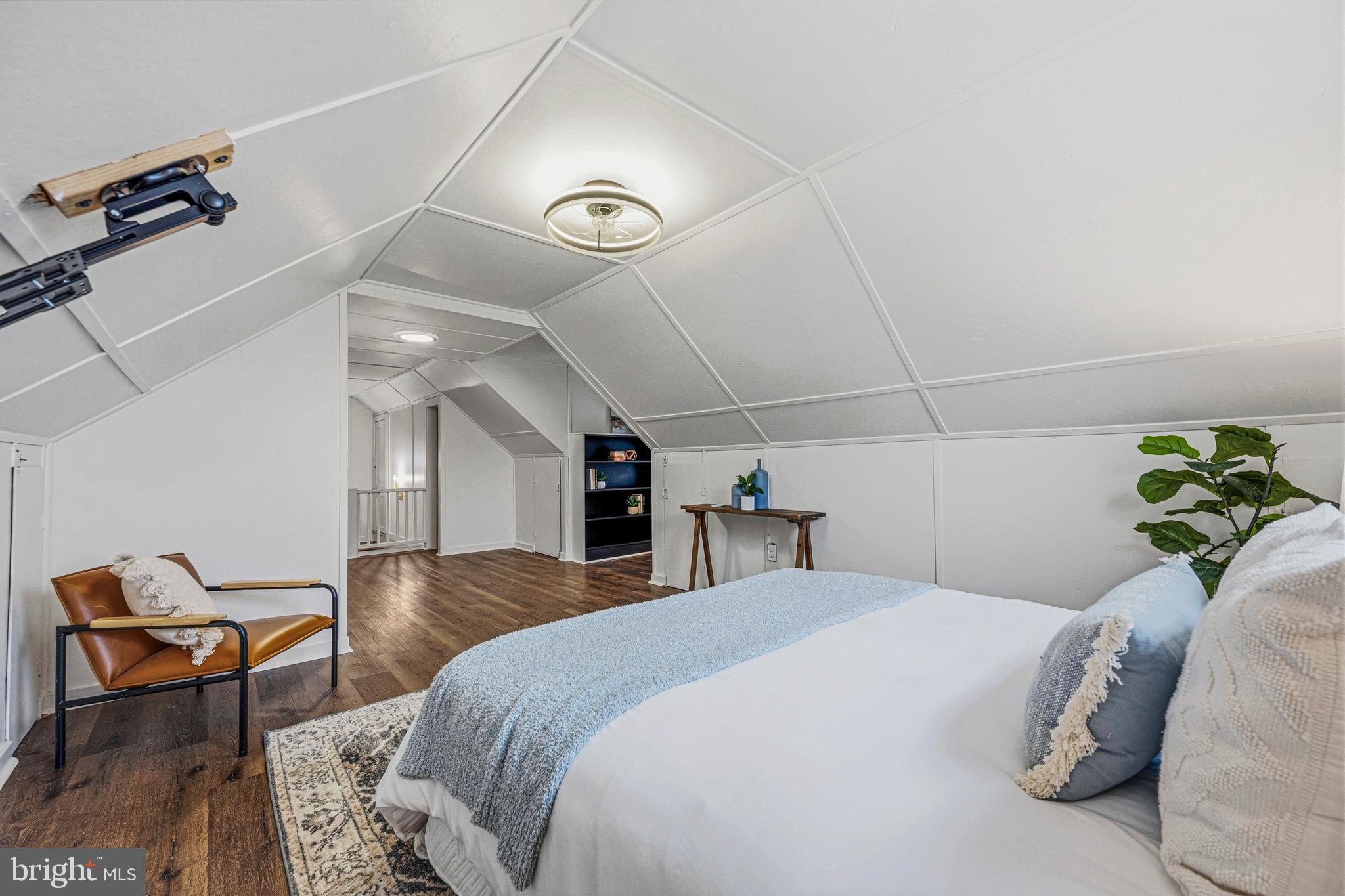 PARKVILLE - Residential