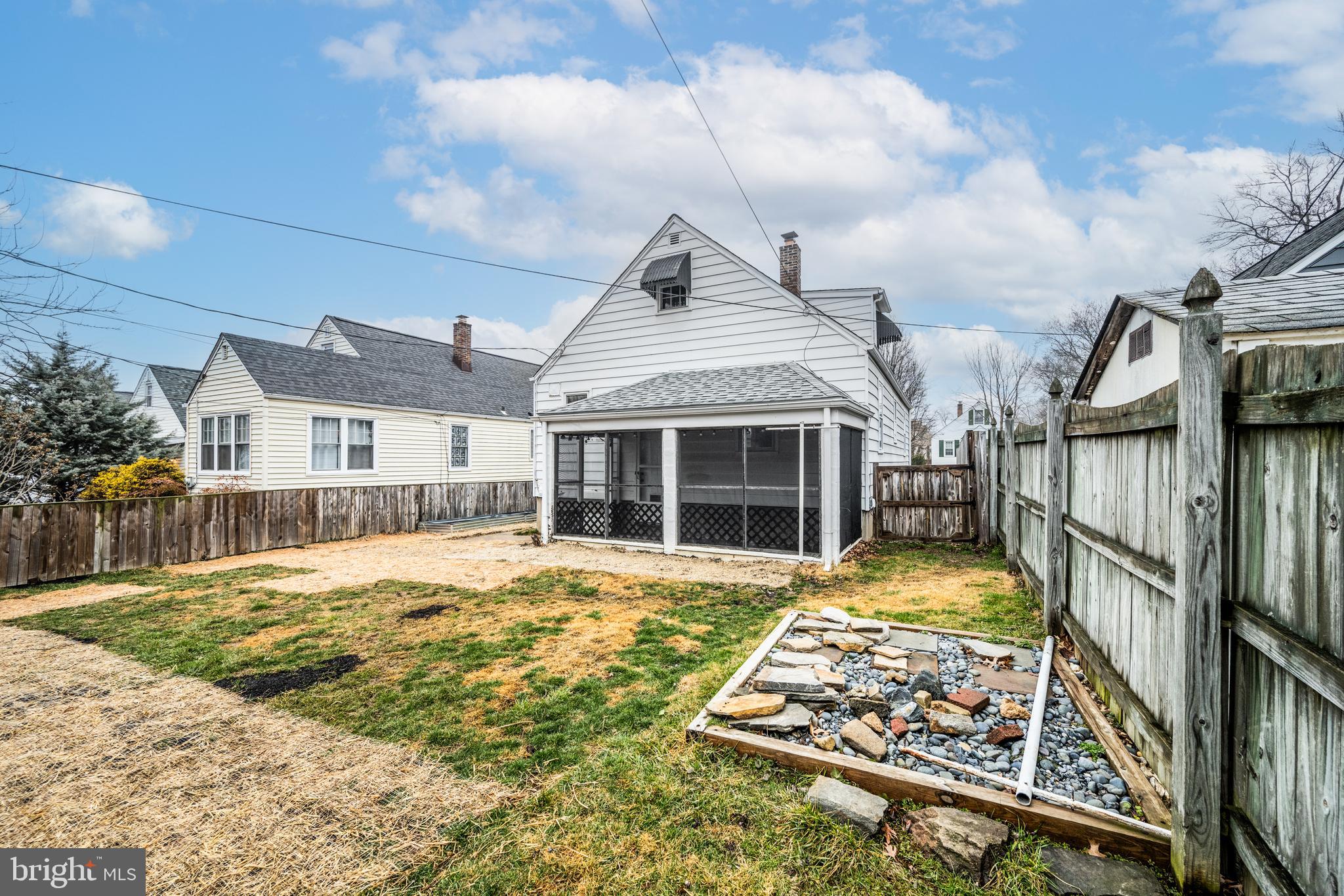 PARKVILLE - Residential