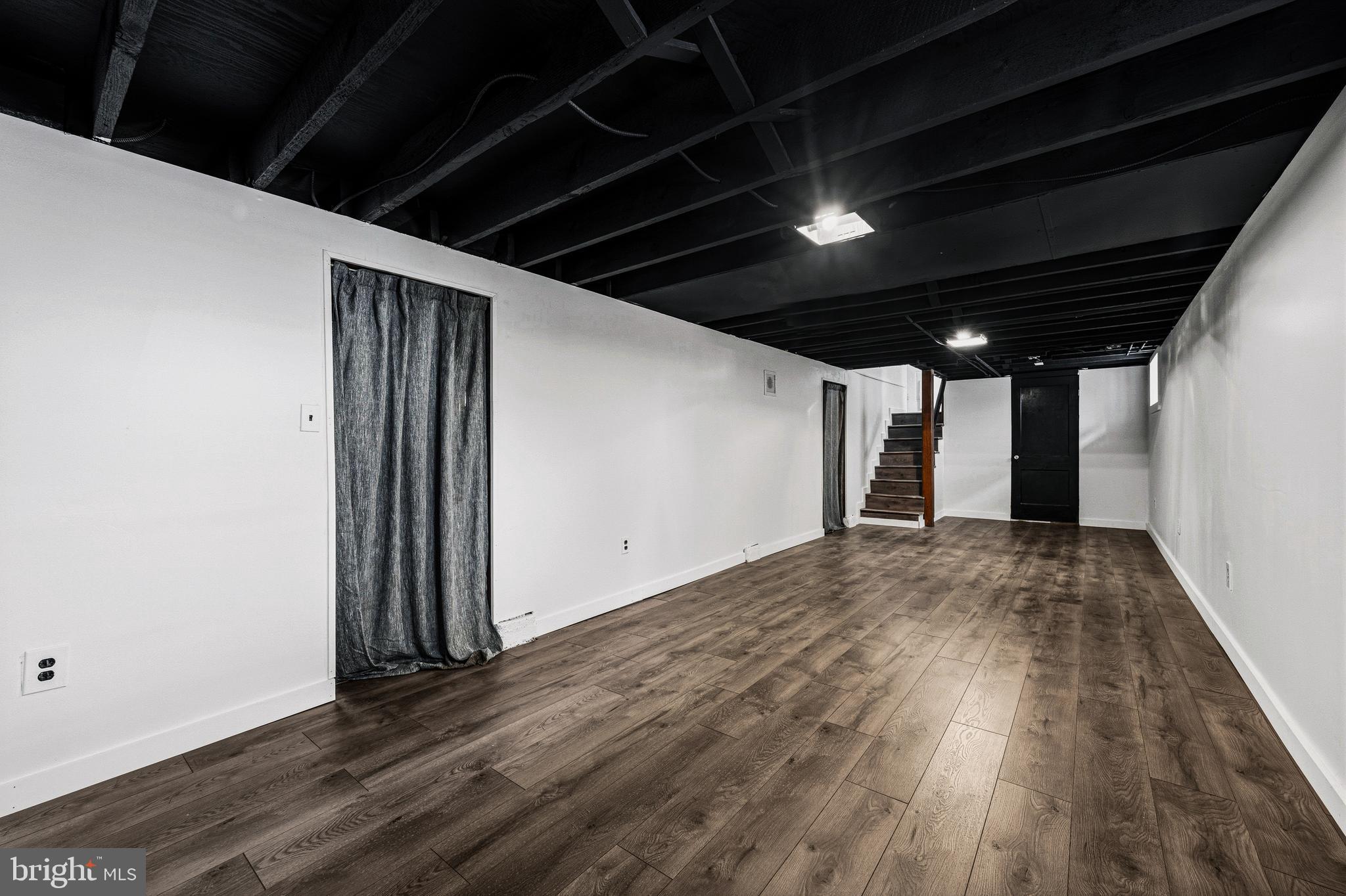 PARKVILLE - Residential