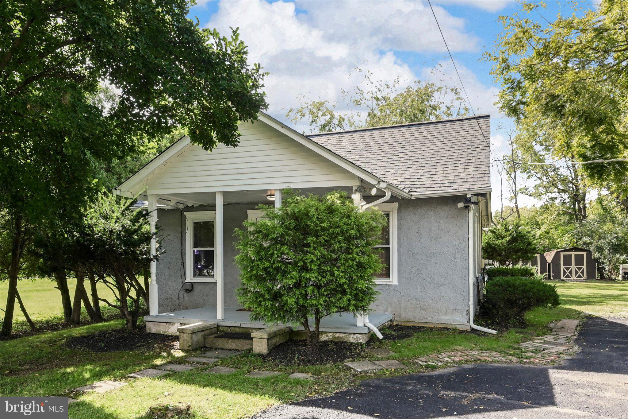 174 SELTZER AVENUE