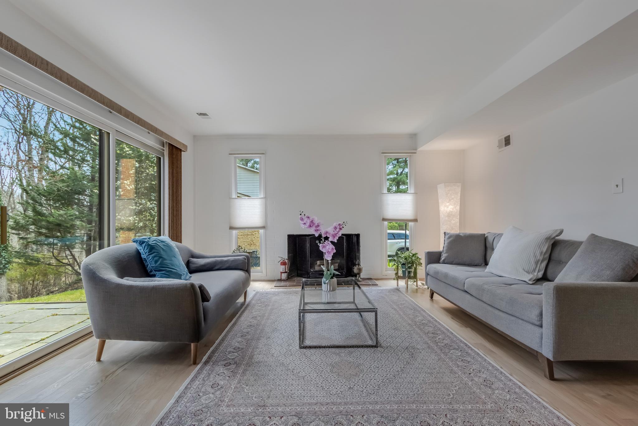 WOLF TRAP WOODS - Residential