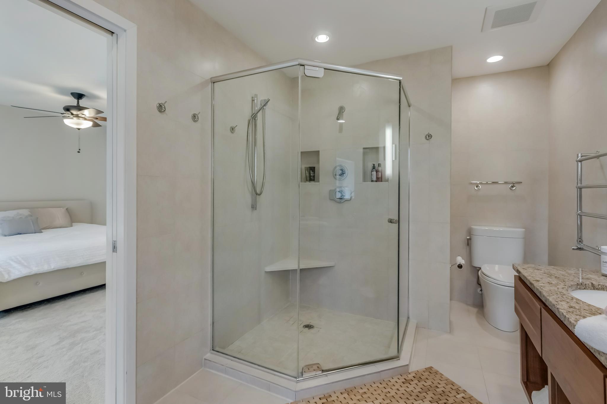 WOLF TRAP WOODS - Residential