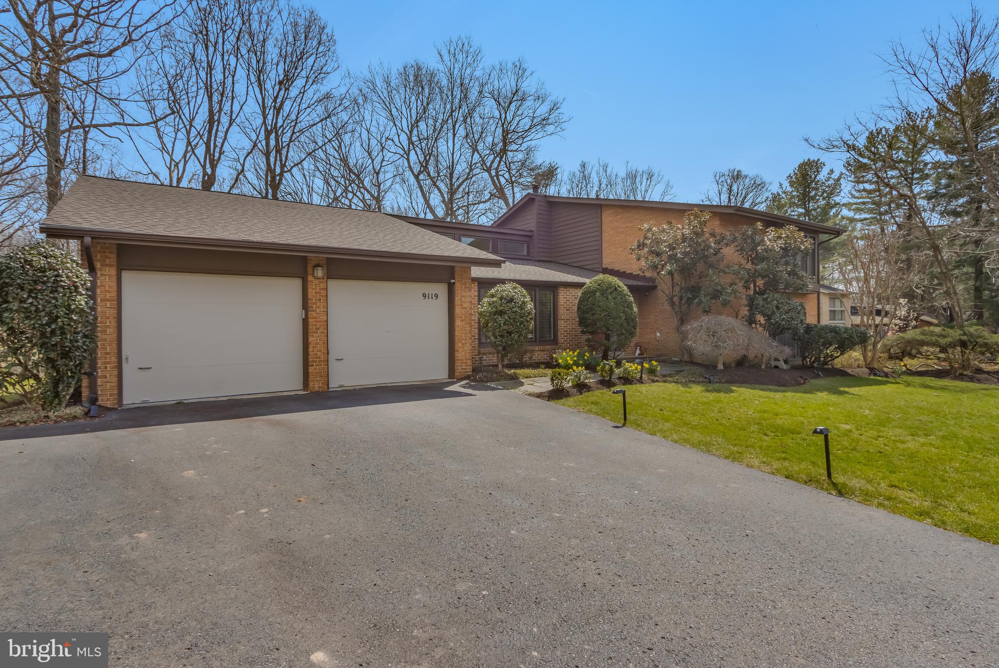 WOLF TRAP WOODS - Residential