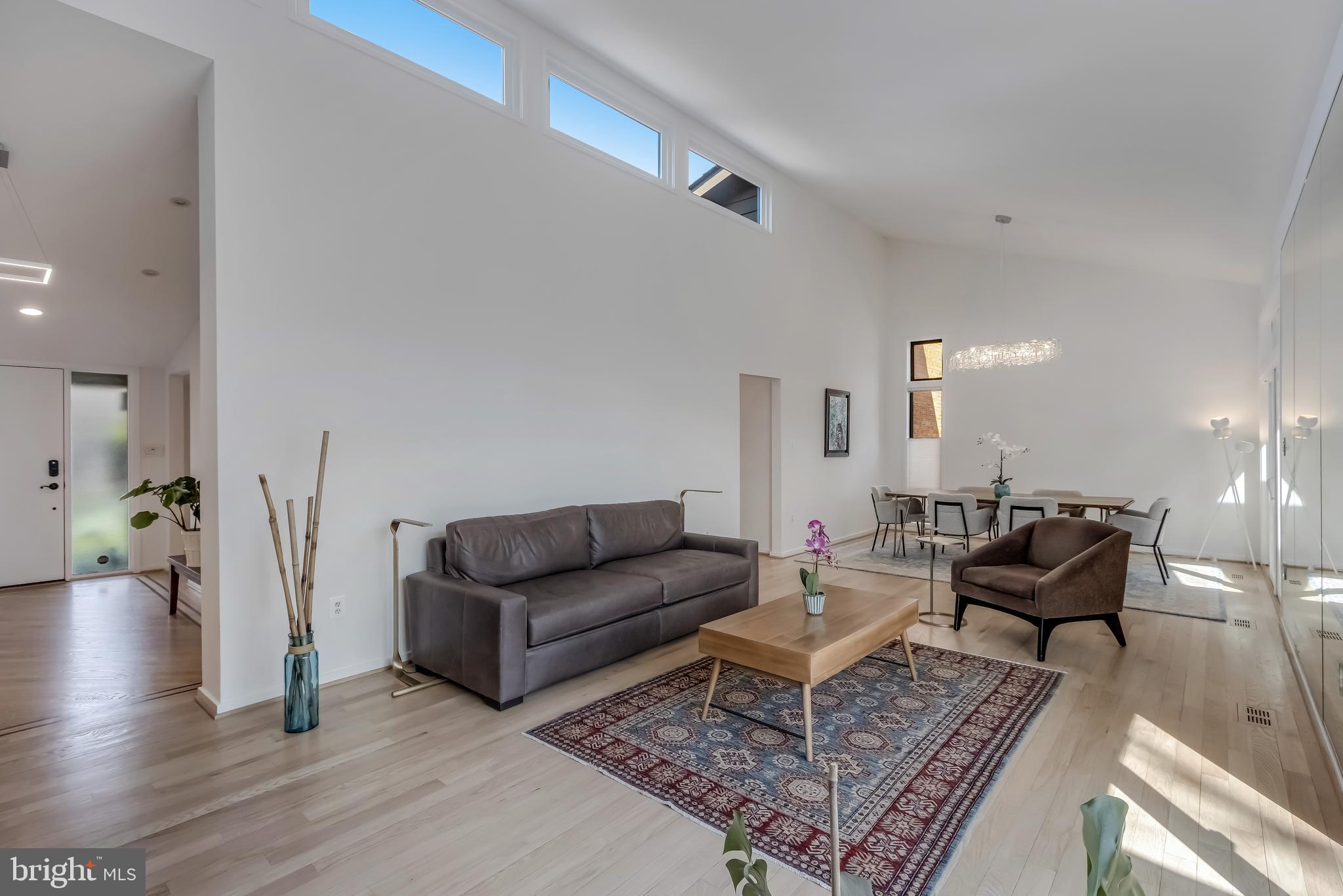 WOLF TRAP WOODS - Residential